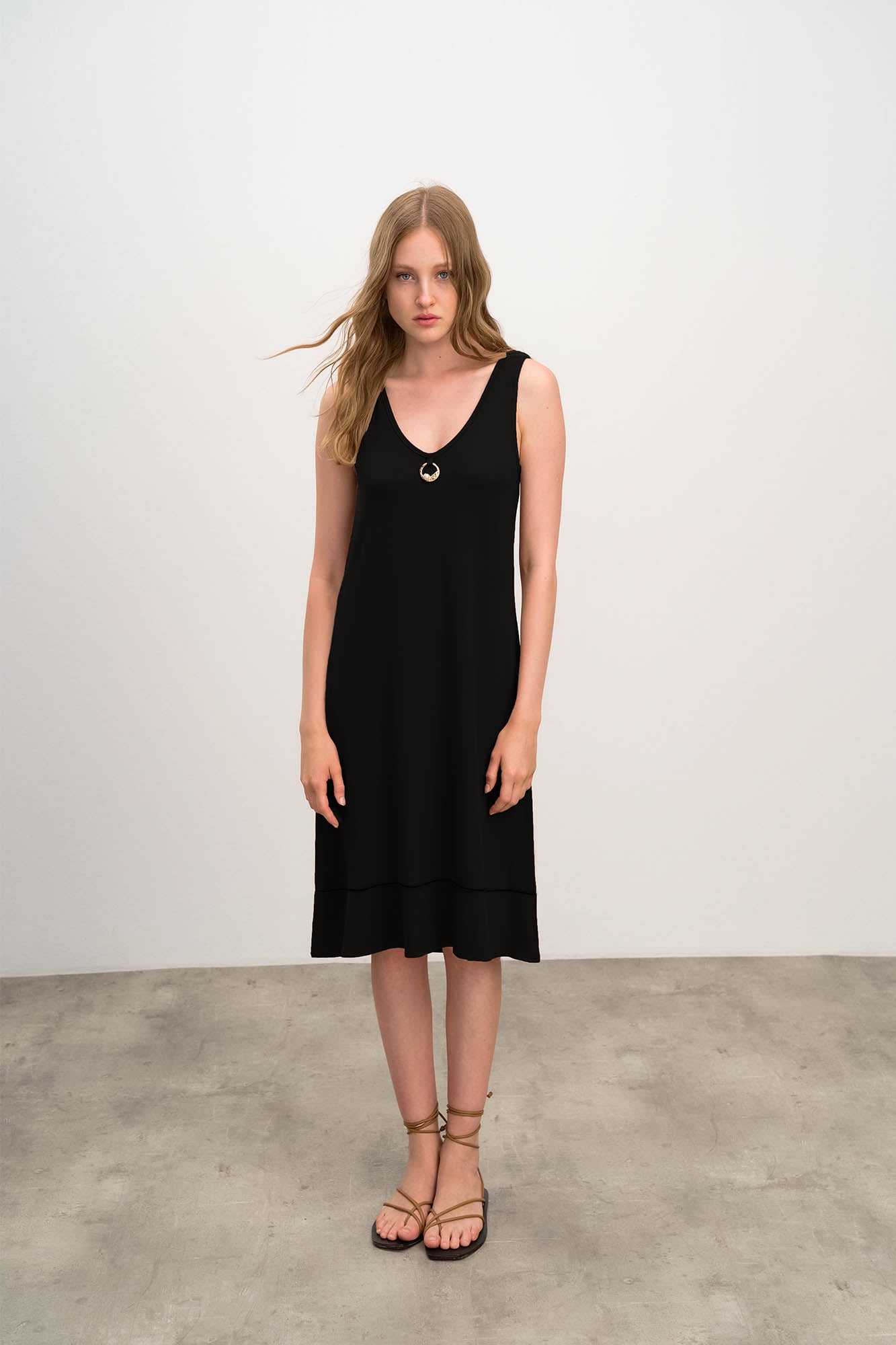 https://assets.vampfashion.com/SOFTONE_TMP_IMAGES/11_0230290396.jpg