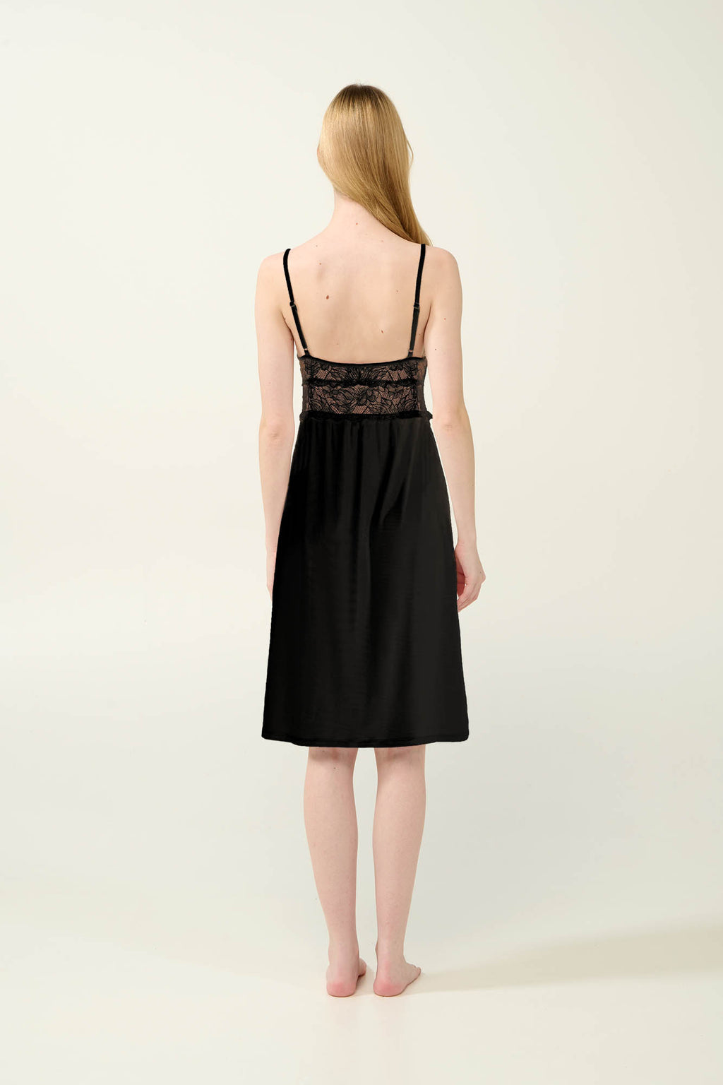 https://assets.vampfashion.com/SOFTONE_TMP_IMAGES/11_0442493879.jpg