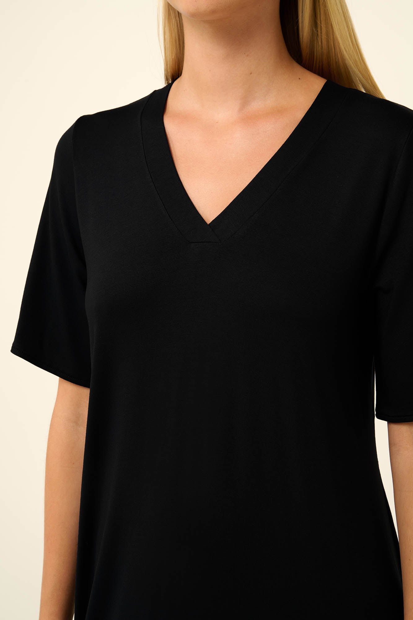 https://assets.vampfashion.com/SOFTONE_TMP_IMAGES/13_0847816699.jpg