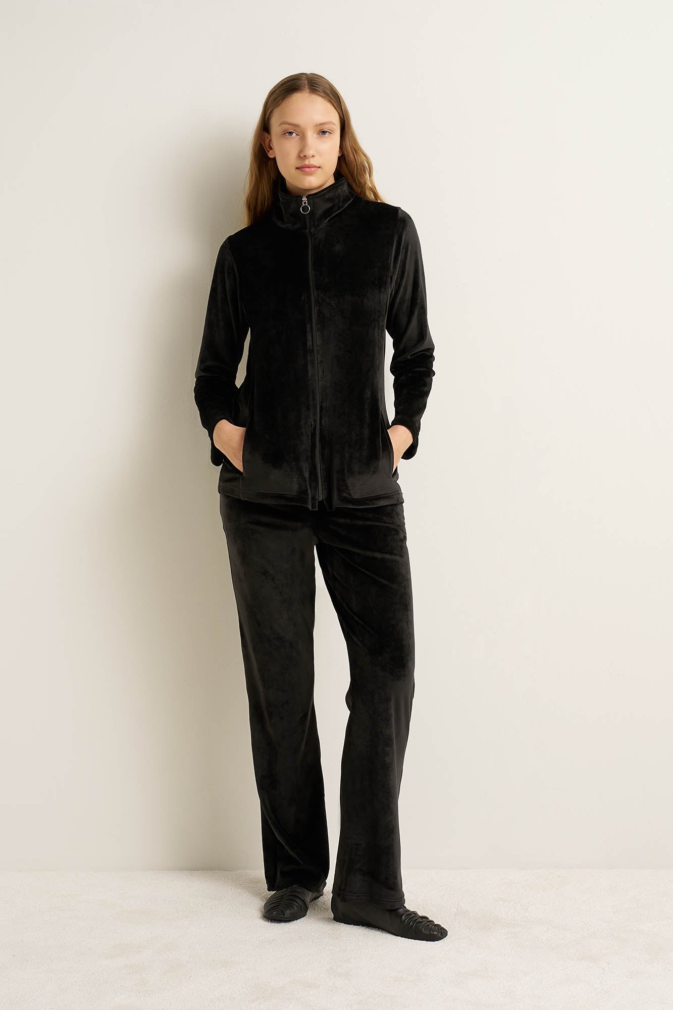 https://assets.vampfashion.com/SOFTONE_TMP_IMAGES/1_0004553572.jpg