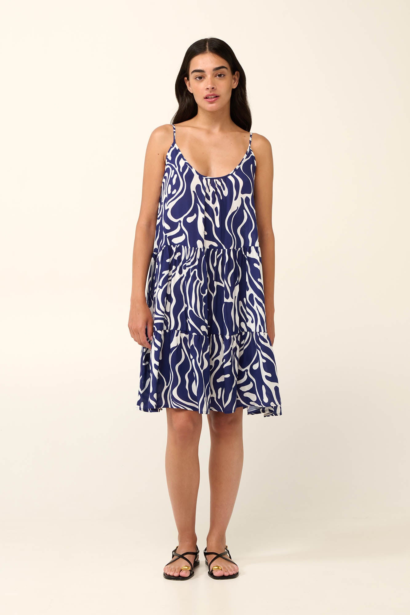 https://assets.vampfashion.com/SOFTONE_TMP_IMAGES/1_0009545113.jpg