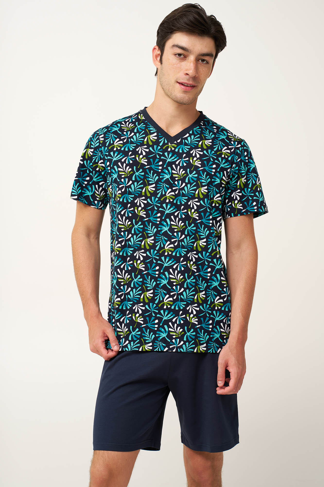 https://assets.vampfashion.com/SOFTONE_TMP_IMAGES/1_0027532243.jpg