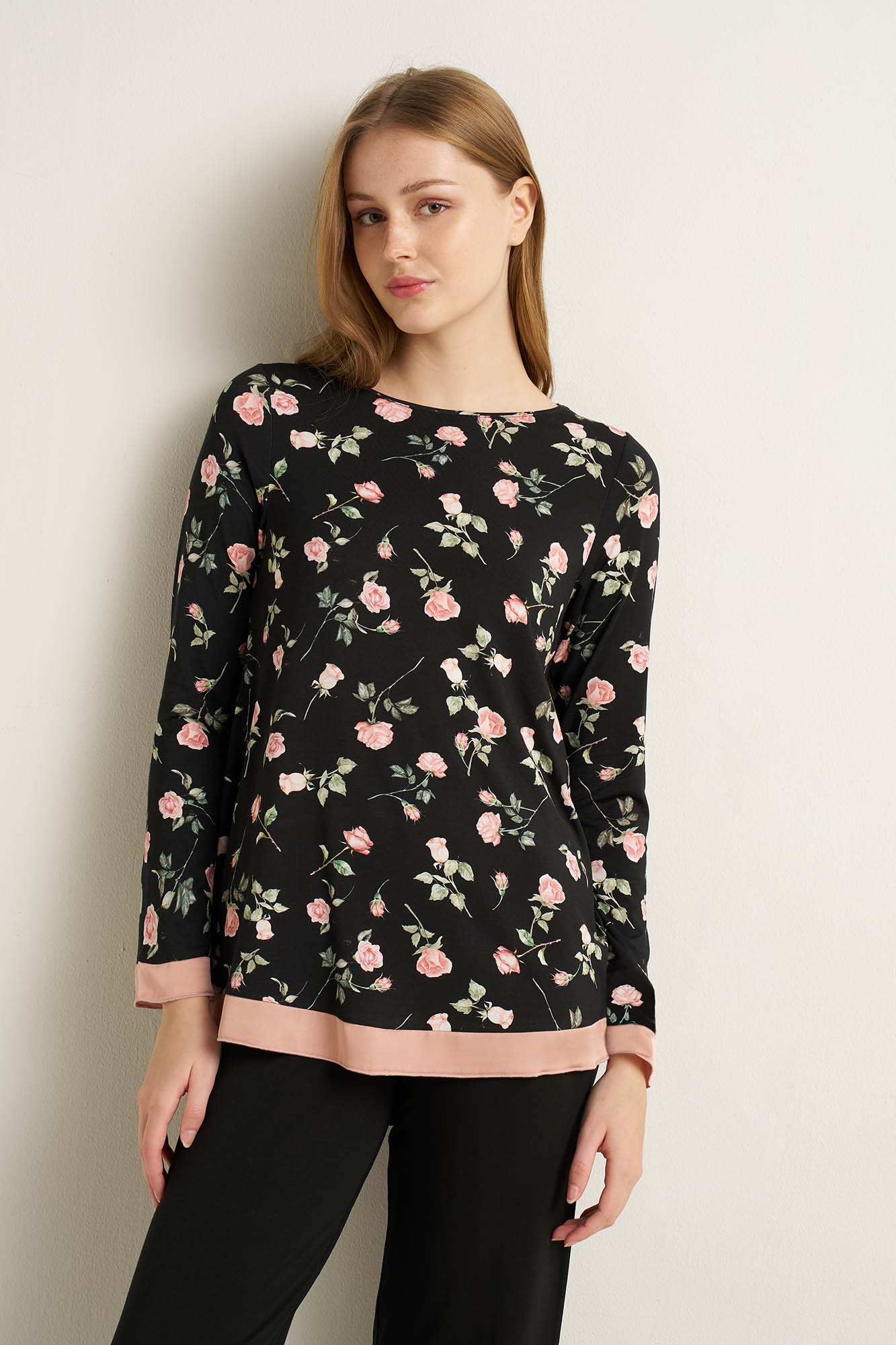 https://assets.vampfashion.com/SOFTONE_TMP_IMAGES/1_0028394366.jpg