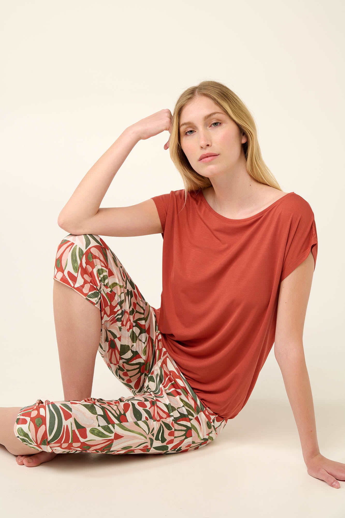 https://assets.vampfashion.com/SOFTONE_TMP_IMAGES/1_0033538868.jpg