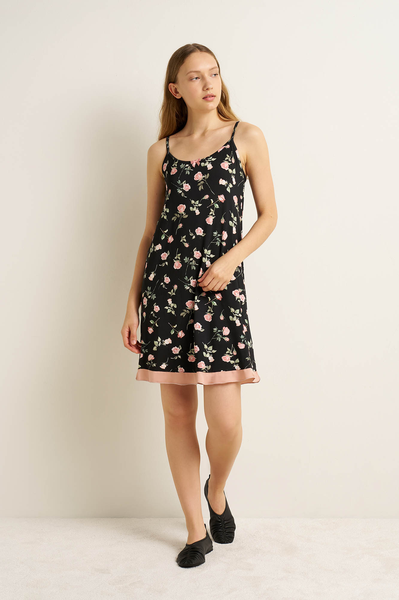 https://assets.vampfashion.com/SOFTONE_TMP_IMAGES/1_0046767954.jpg