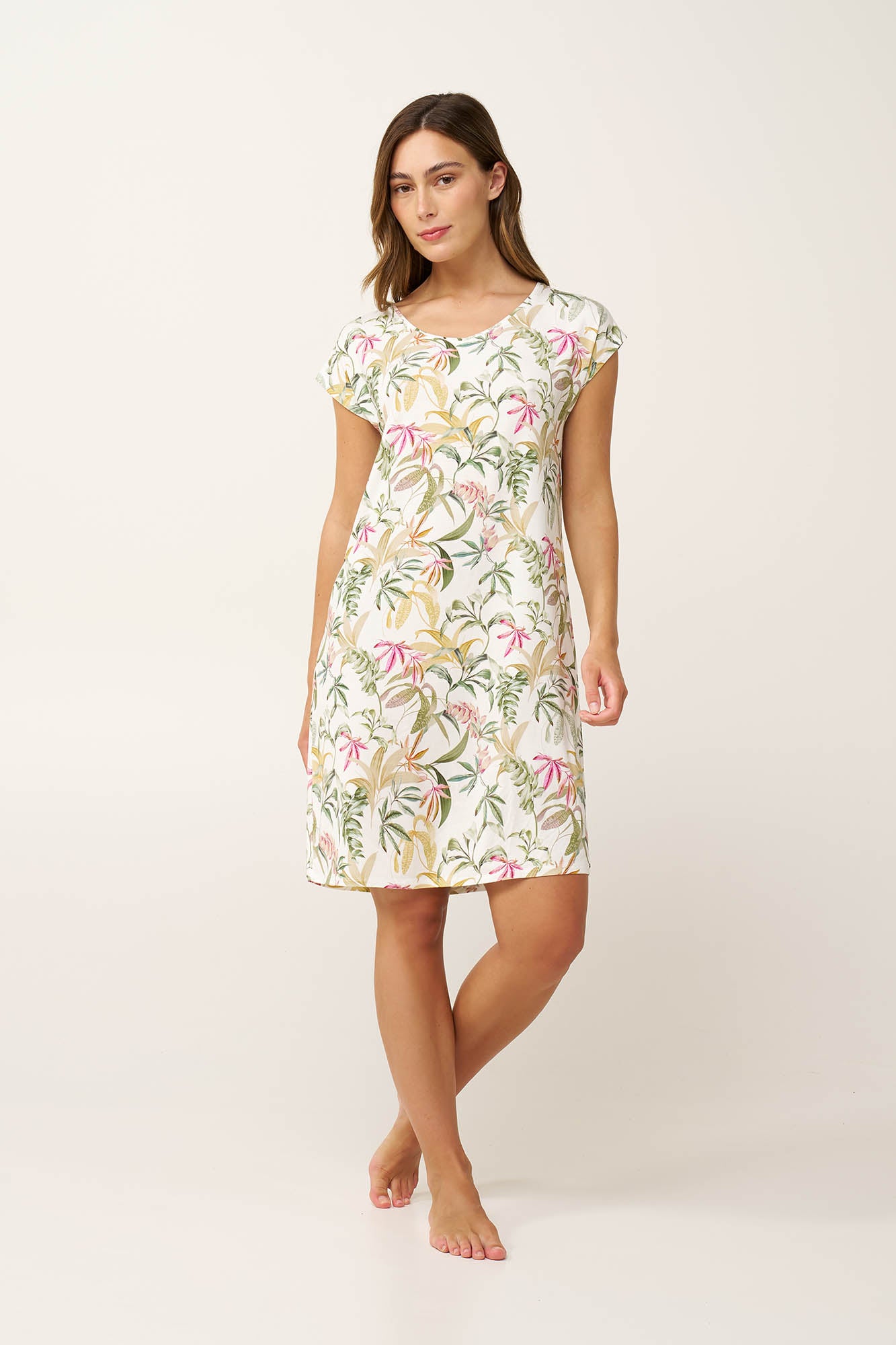 https://assets.vampfashion.com/SOFTONE_TMP_IMAGES/1_0055073937.jpg