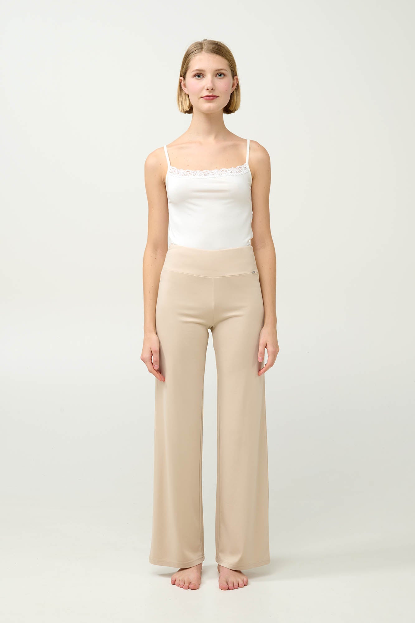 https://assets.vampfashion.com/SOFTONE_TMP_IMAGES/1_0107954206.jpg