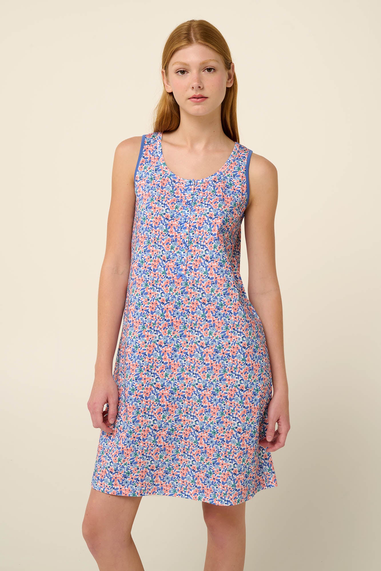 https://assets.vampfashion.com/SOFTONE_TMP_IMAGES/1_0111079794.jpg