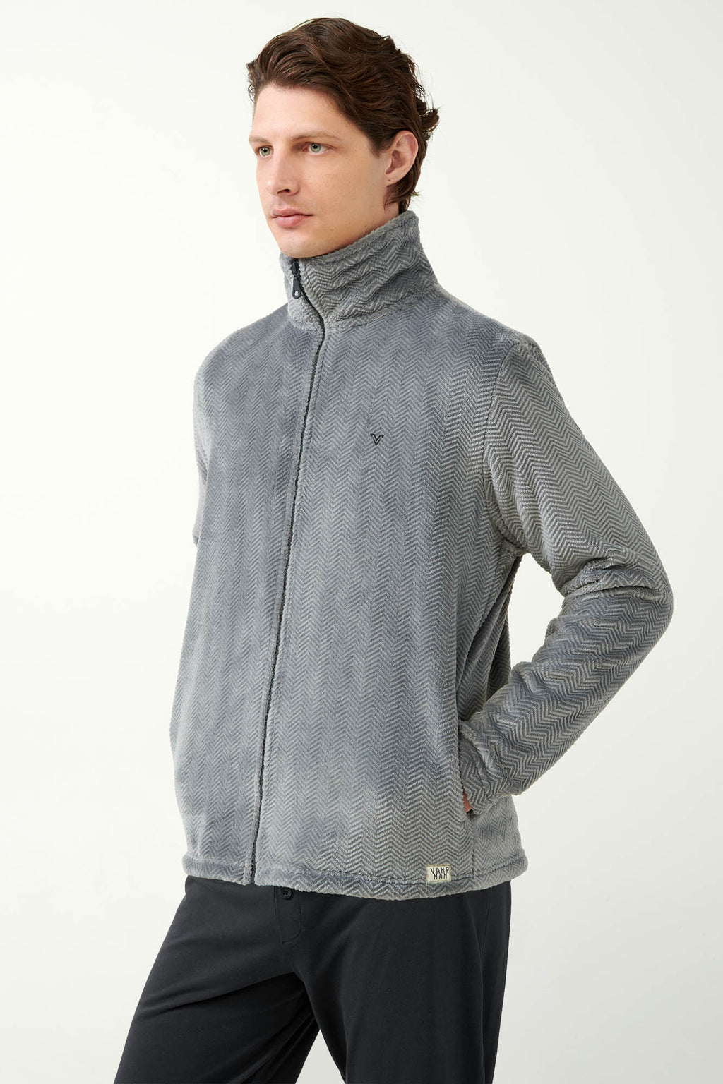 https://assets.vampfashion.com/SOFTONE_TMP_IMAGES/1_0135322345.jpg