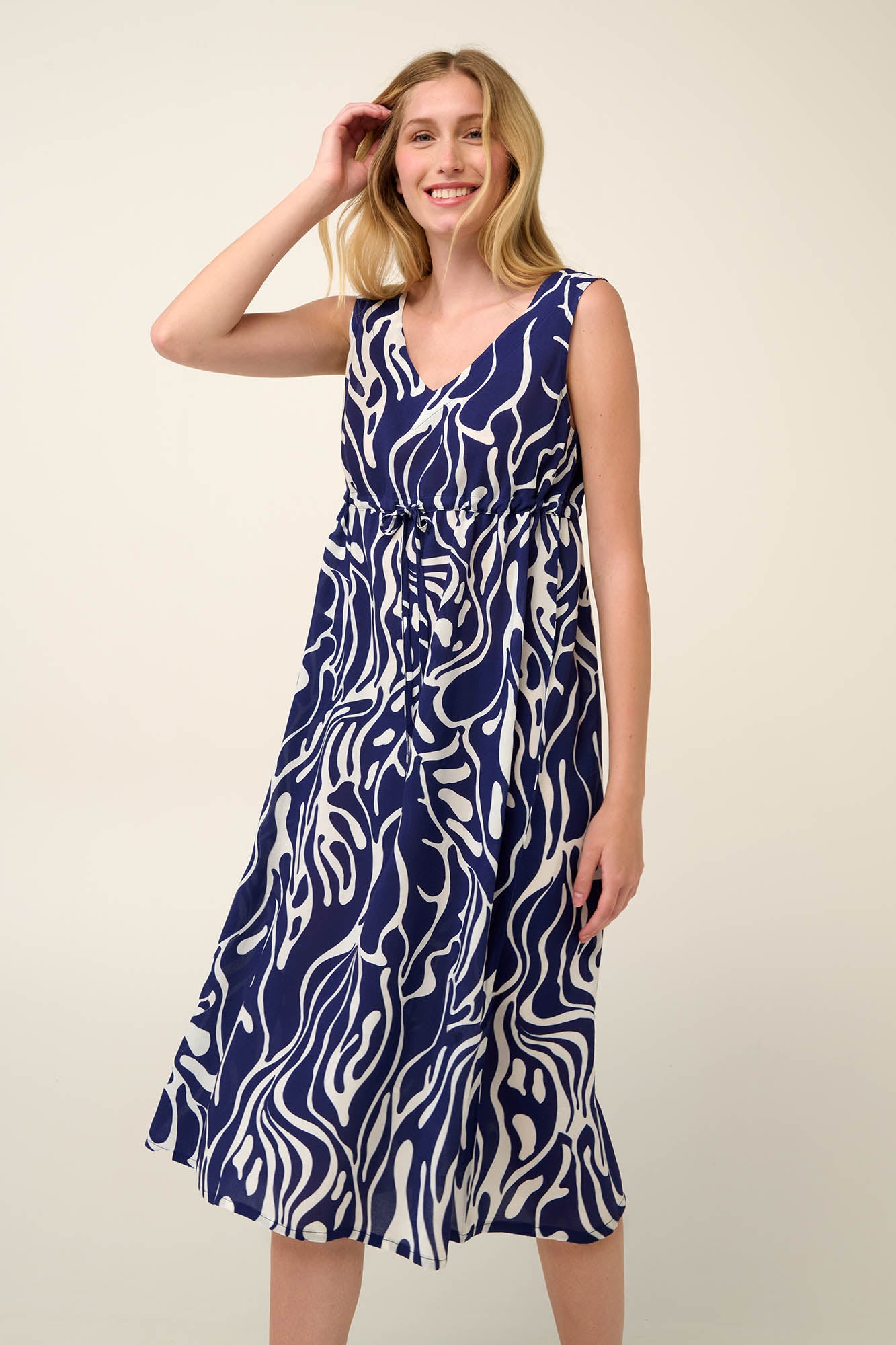 https://assets.vampfashion.com/SOFTONE_TMP_IMAGES/1_0136599818.jpg