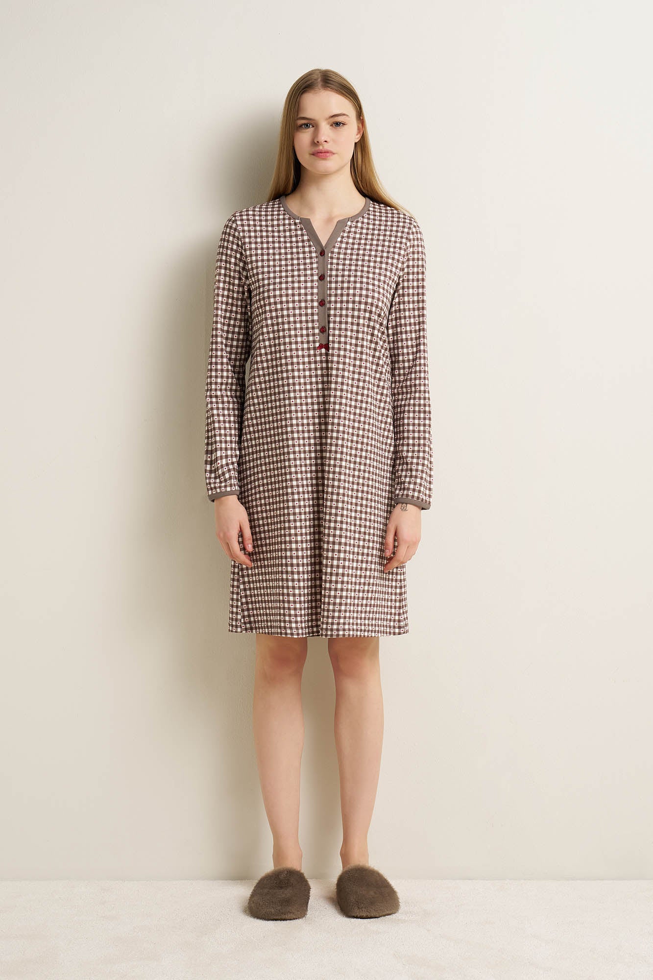 https://assets.vampfashion.com/SOFTONE_TMP_IMAGES/1_0141961608.jpg
