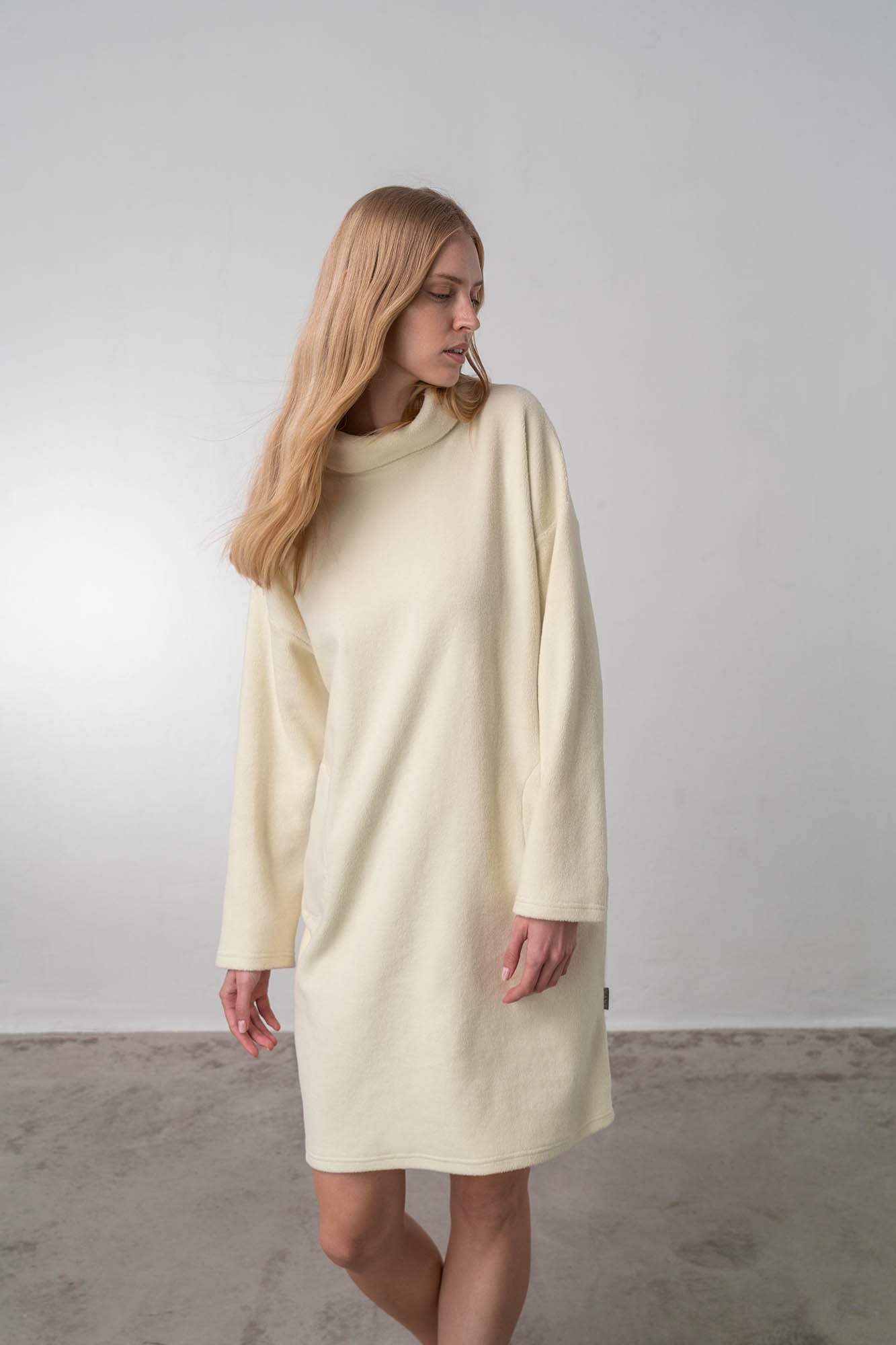 https://assets.vampfashion.com/SOFTONE_TMP_IMAGES/1_0161430571.jpg