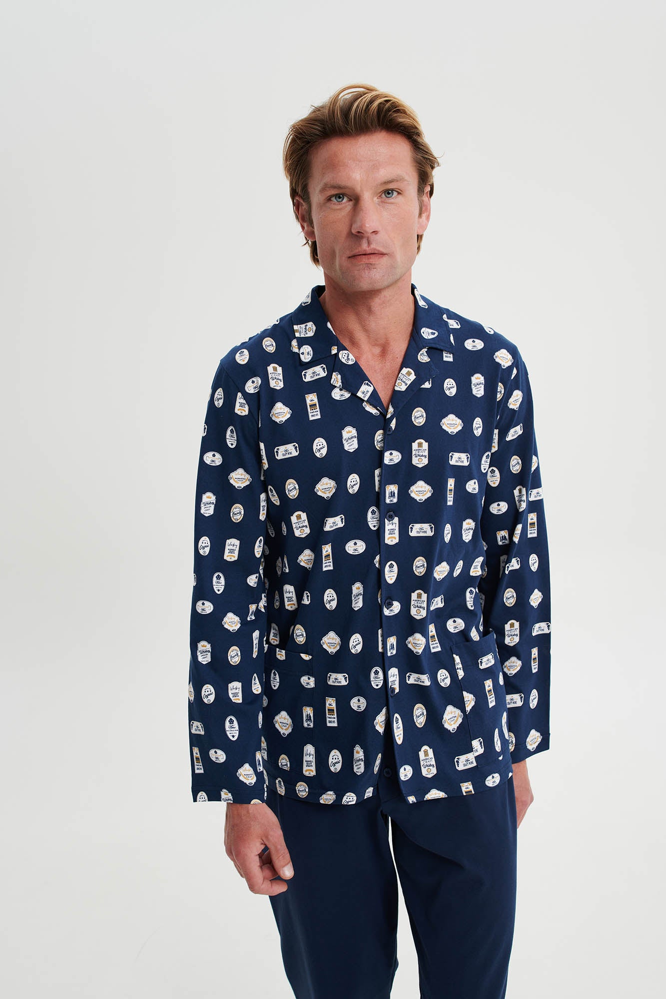 https://assets.vampfashion.com/SOFTONE_TMP_IMAGES/1_0163391983.jpg