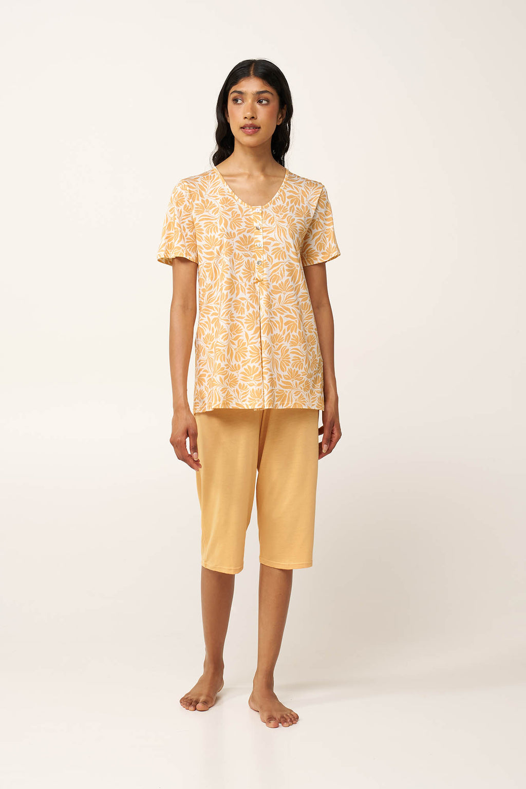 https://assets.vampfashion.com/SOFTONE_TMP_IMAGES/1_0163681565.jpg