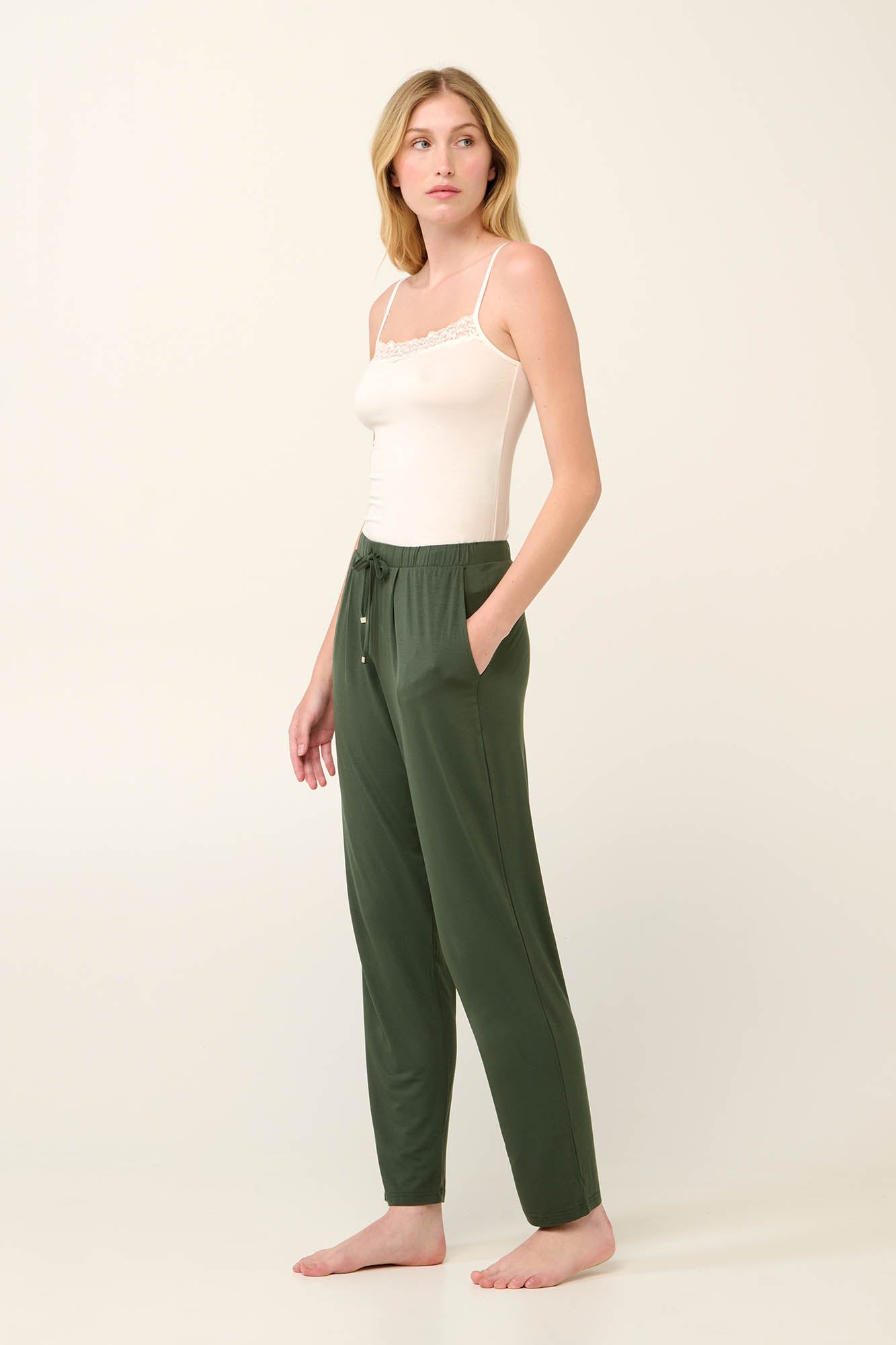 https://assets.vampfashion.com/SOFTONE_TMP_IMAGES/1_0184514153.jpg