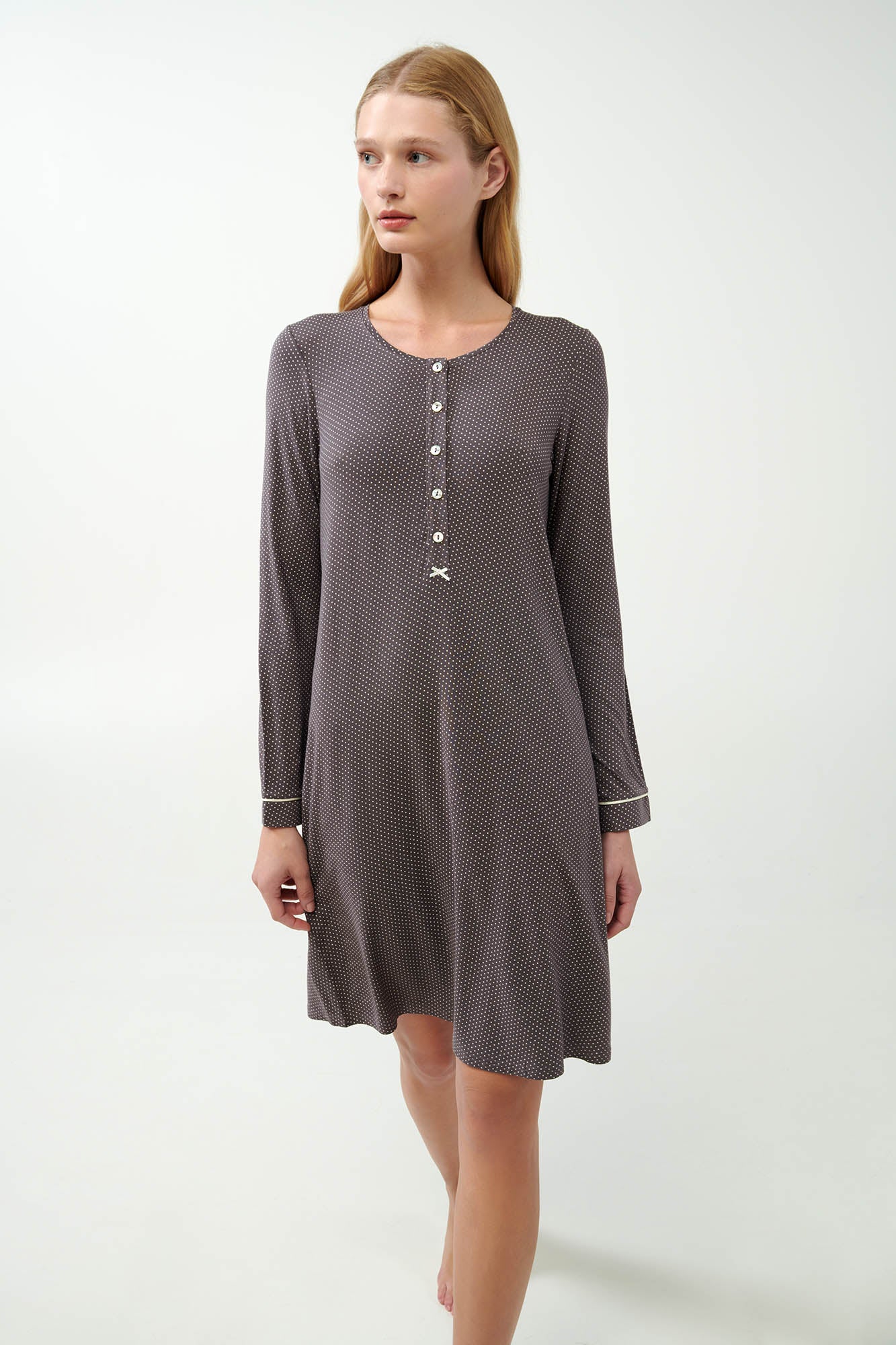 https://assets.vampfashion.com/SOFTONE_TMP_IMAGES/1_0187896200.jpg