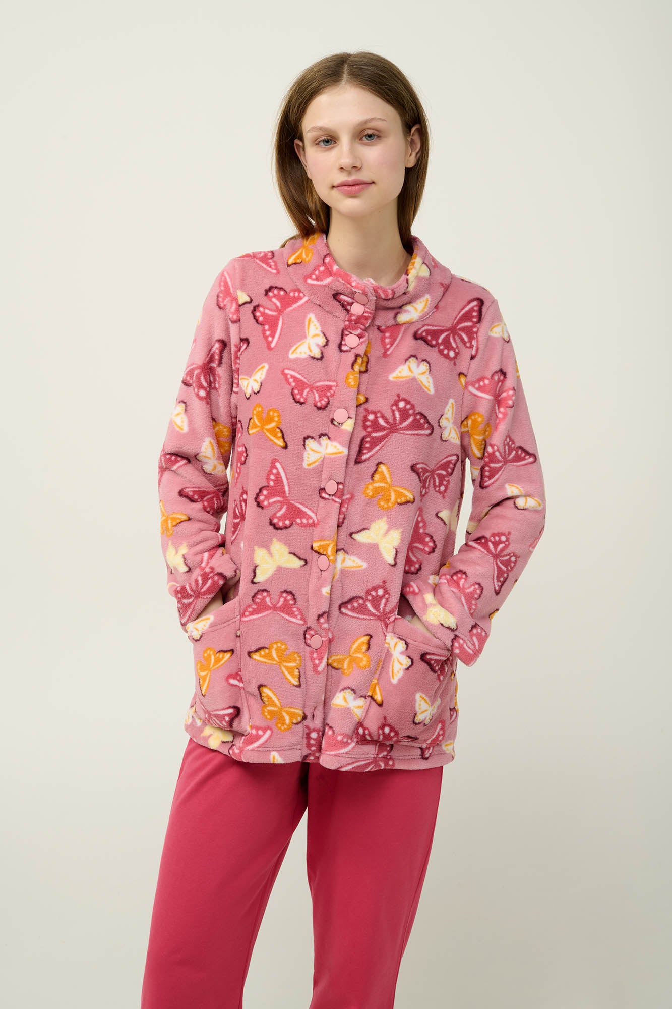 https://assets.vampfashion.com/SOFTONE_TMP_IMAGES/1_0198187889.jpg
