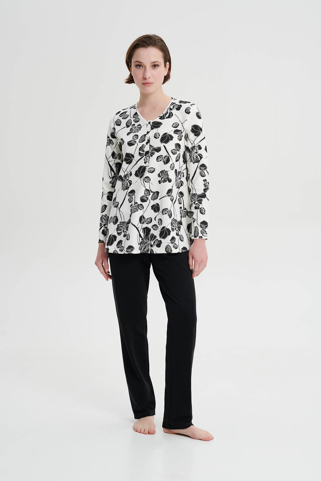 https://assets.vampfashion.com/SOFTONE_TMP_IMAGES/1_0201990995.jpg