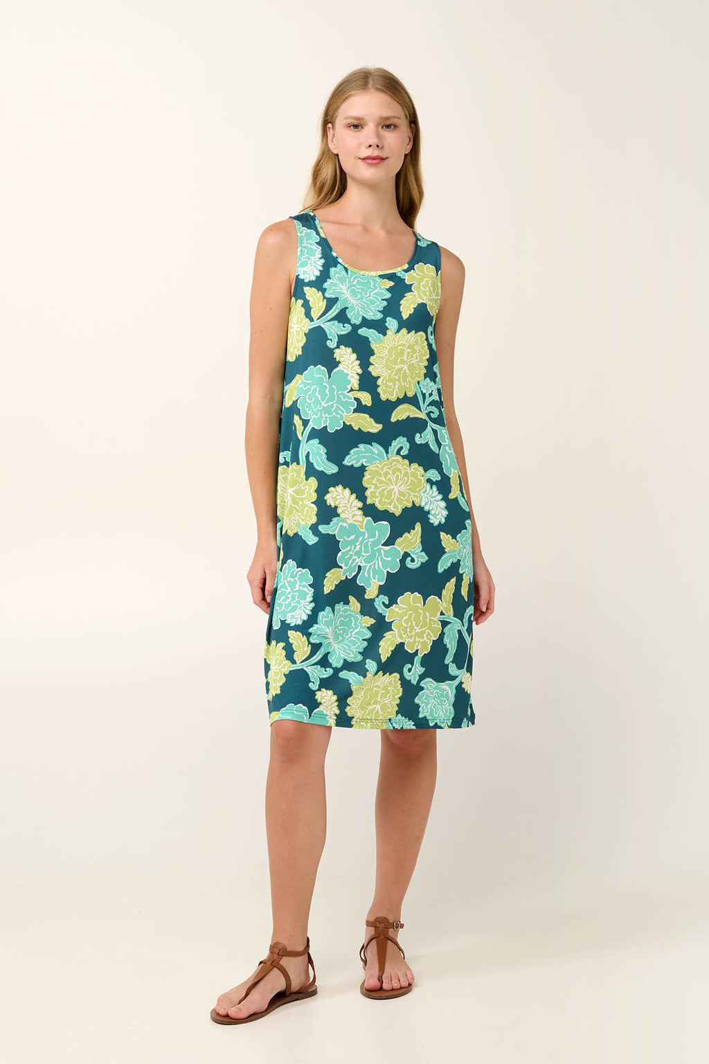 https://assets.vampfashion.com/SOFTONE_TMP_IMAGES/1_0220930303.jpg