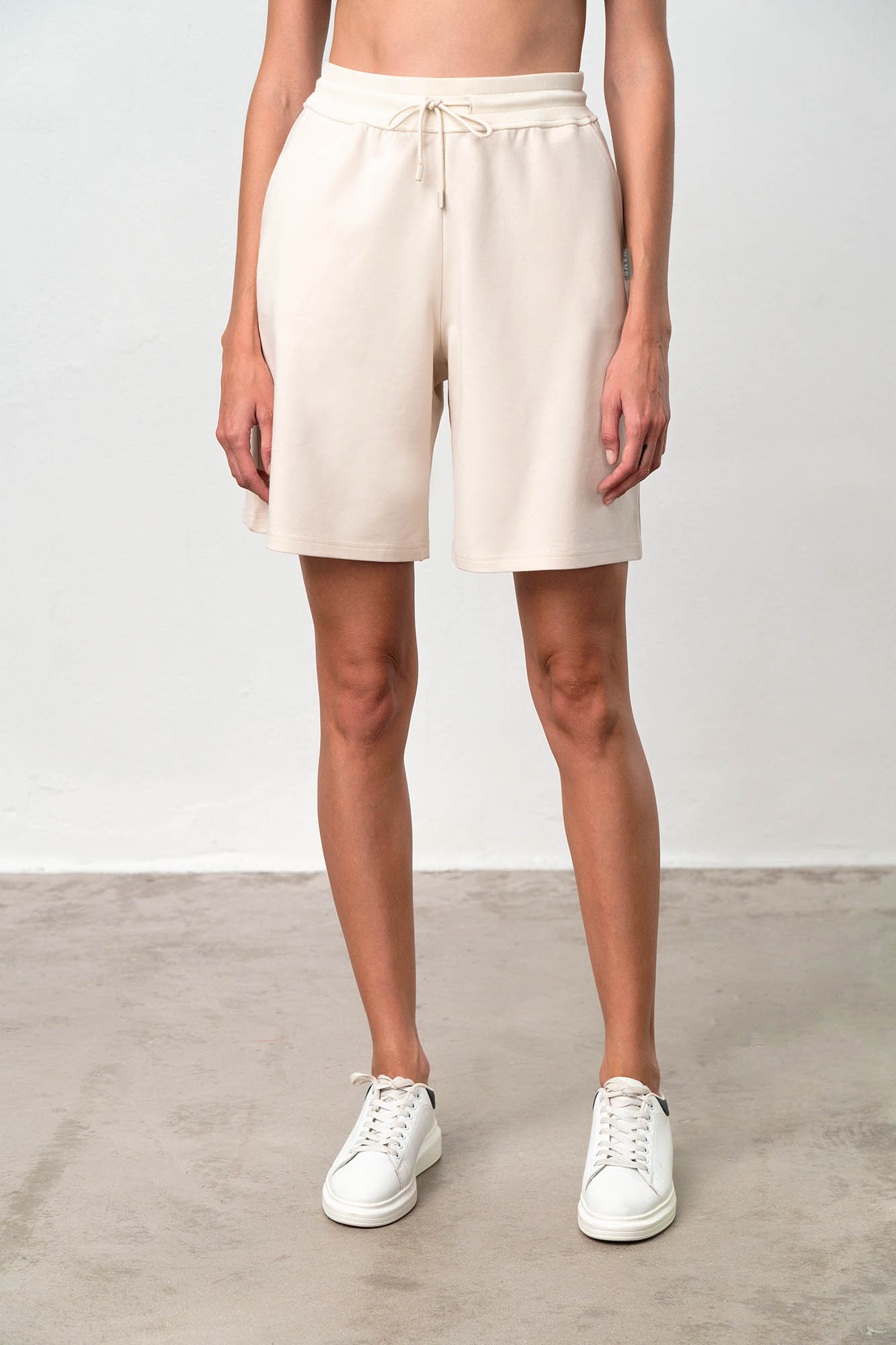 https://assets.vampfashion.com/SOFTONE_TMP_IMAGES/1_0221715156.jpg
