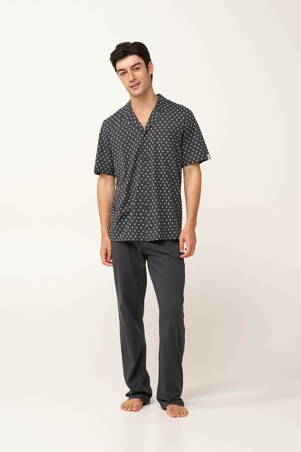 https://assets.vampfashion.com/SOFTONE_TMP_IMAGES/1_0221923855.jpg