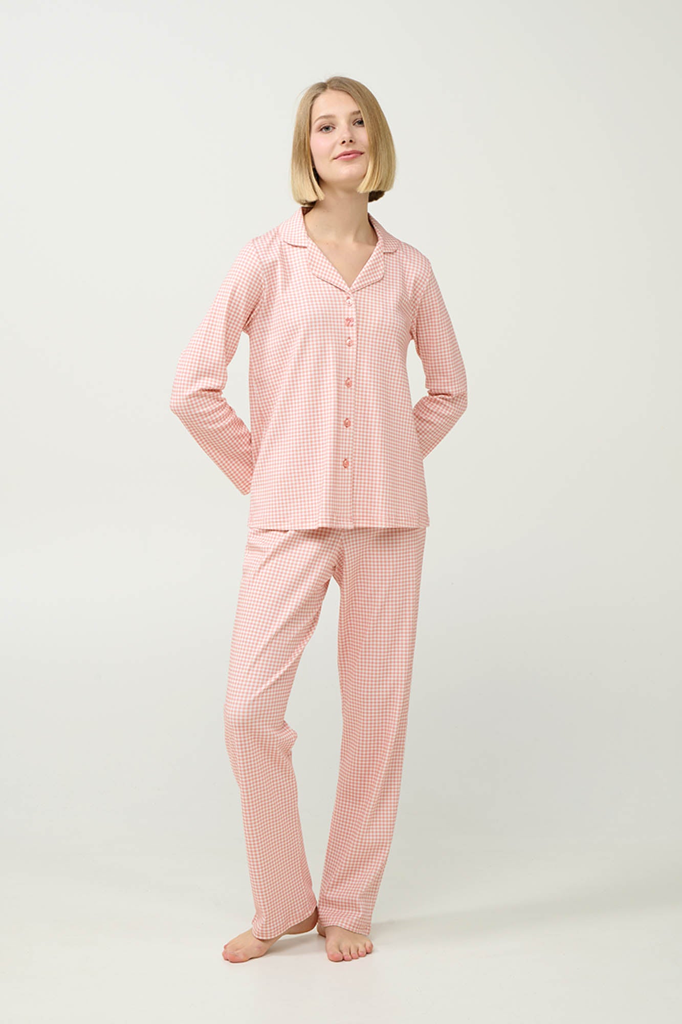https://assets.vampfashion.com/SOFTONE_TMP_IMAGES/1_0230858733.jpg