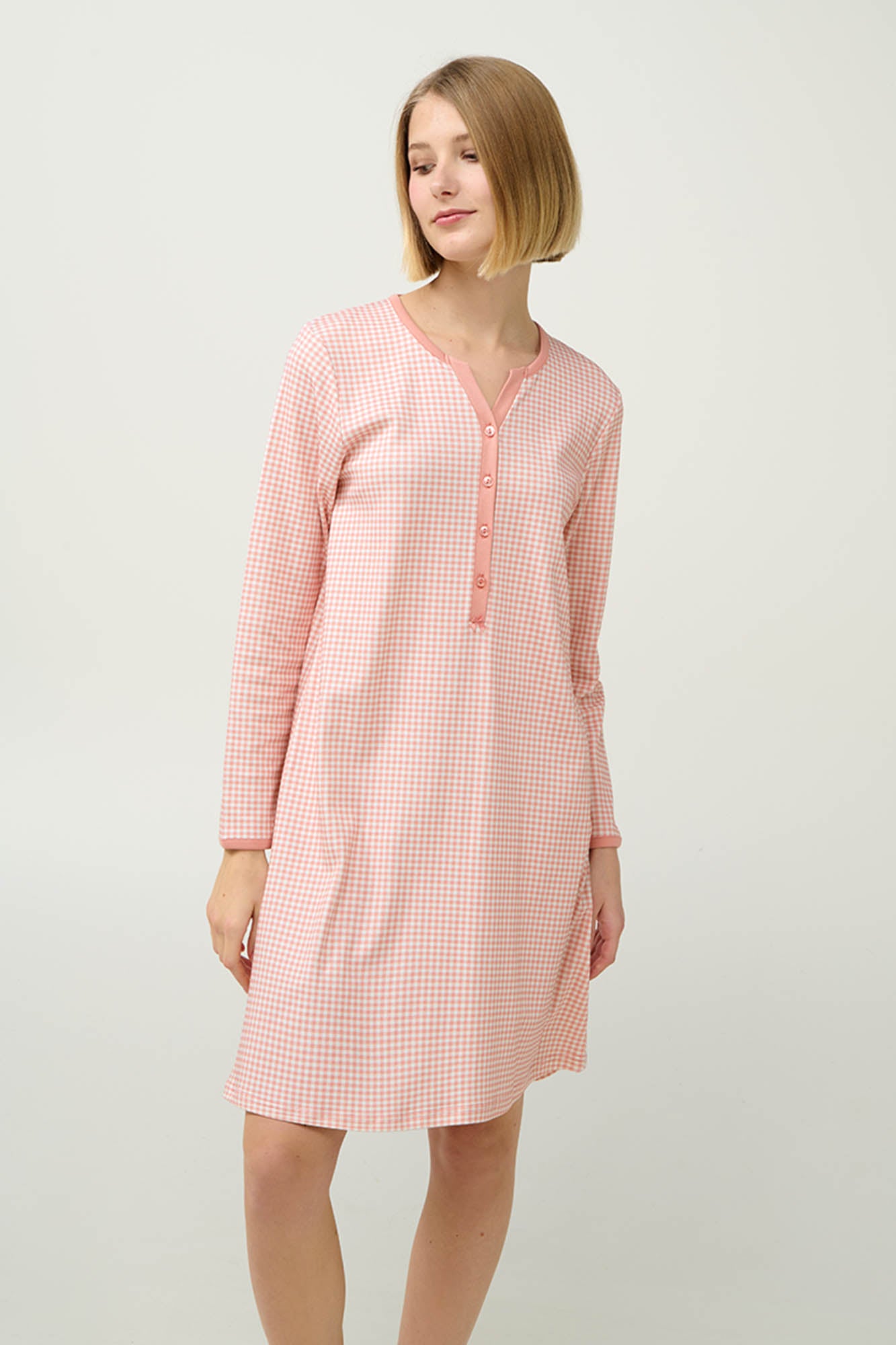 https://assets.vampfashion.com/SOFTONE_TMP_IMAGES/1_0255957751.jpg