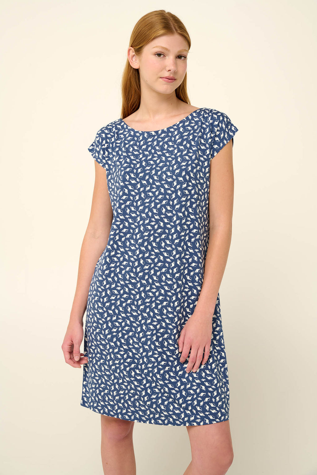 https://assets.vampfashion.com/SOFTONE_TMP_IMAGES/1_0257418020.jpg