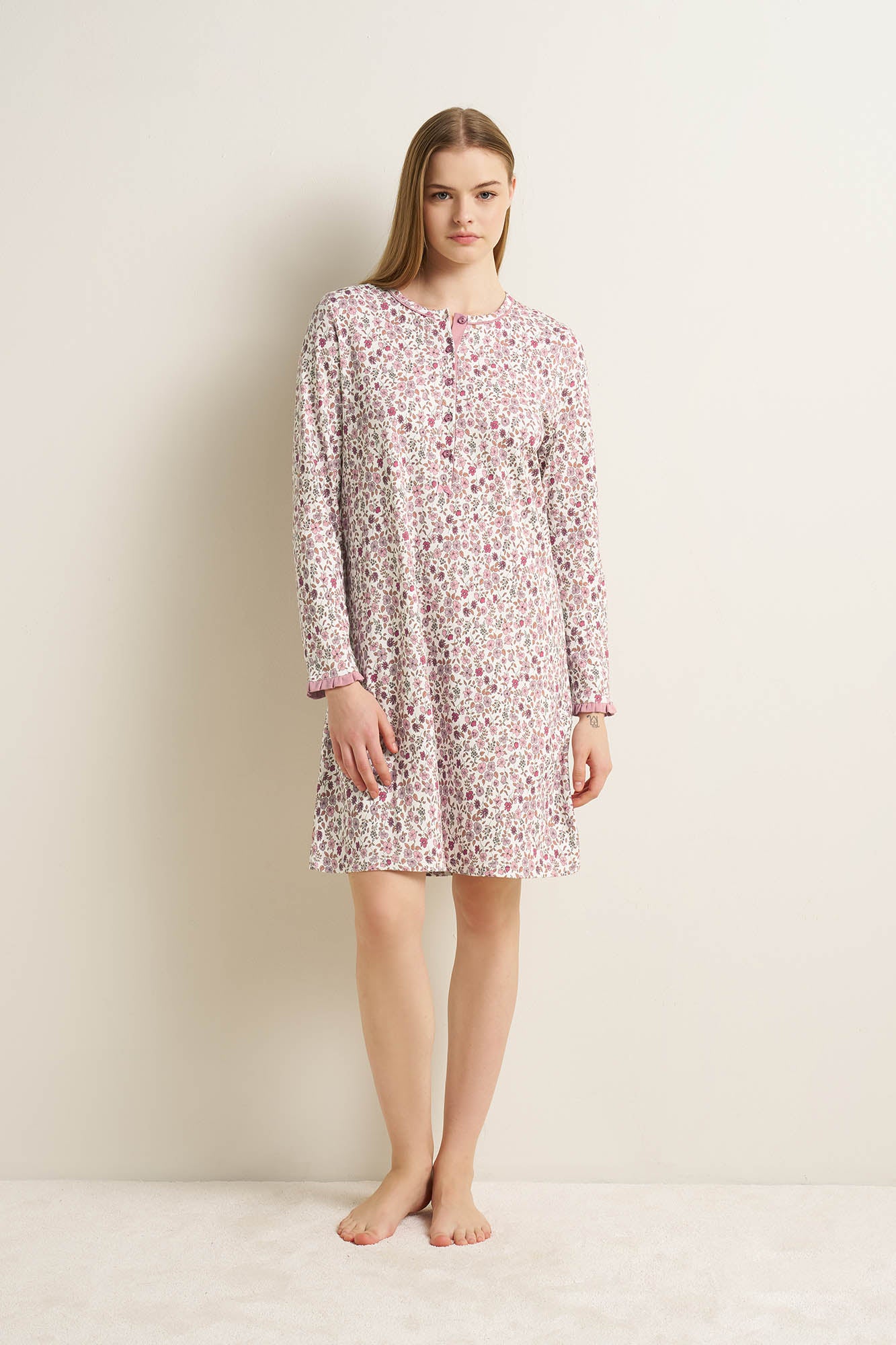 https://assets.vampfashion.com/SOFTONE_TMP_IMAGES/1_0273211365.jpg