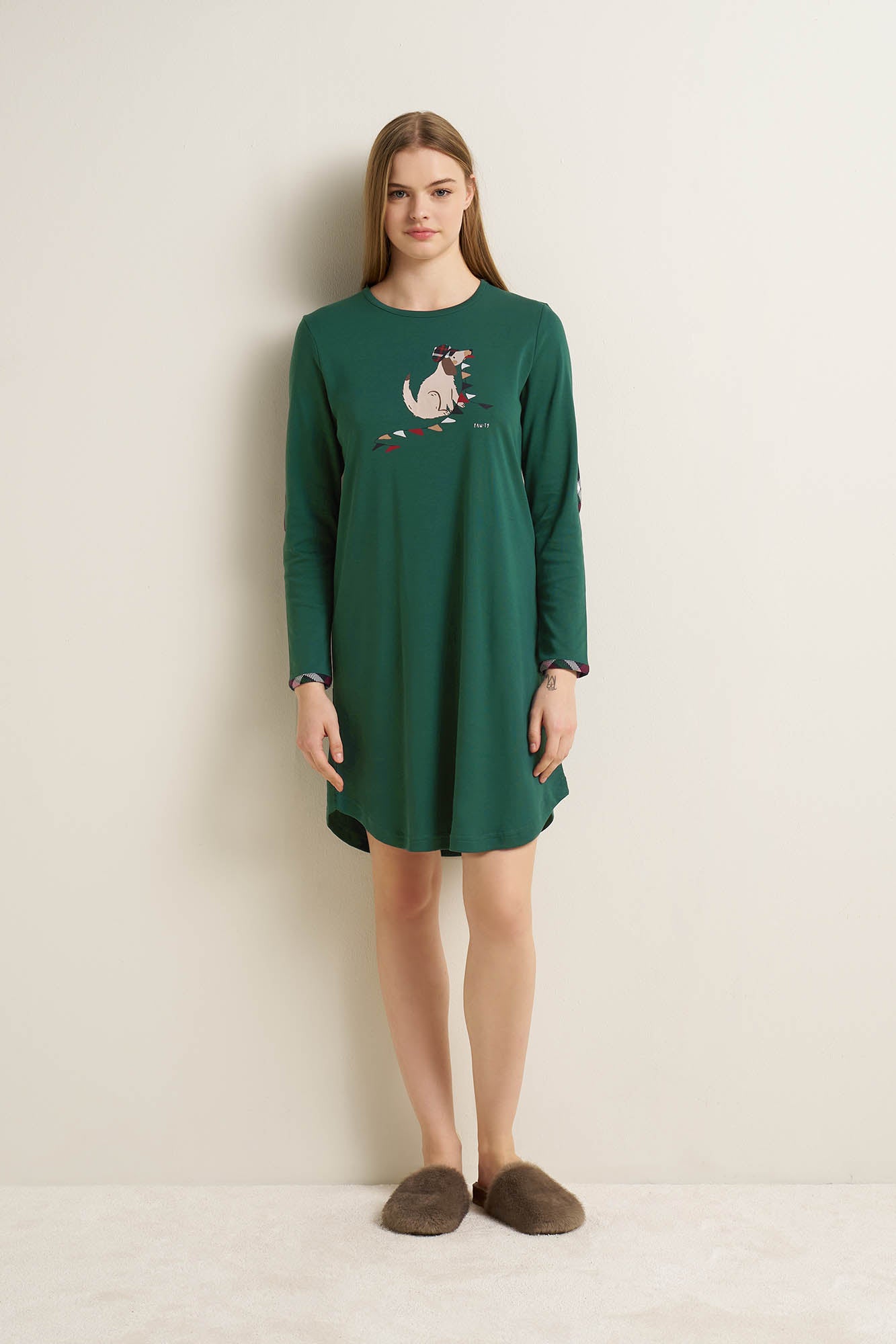 https://assets.vampfashion.com/SOFTONE_TMP_IMAGES/1_0282121828.jpg