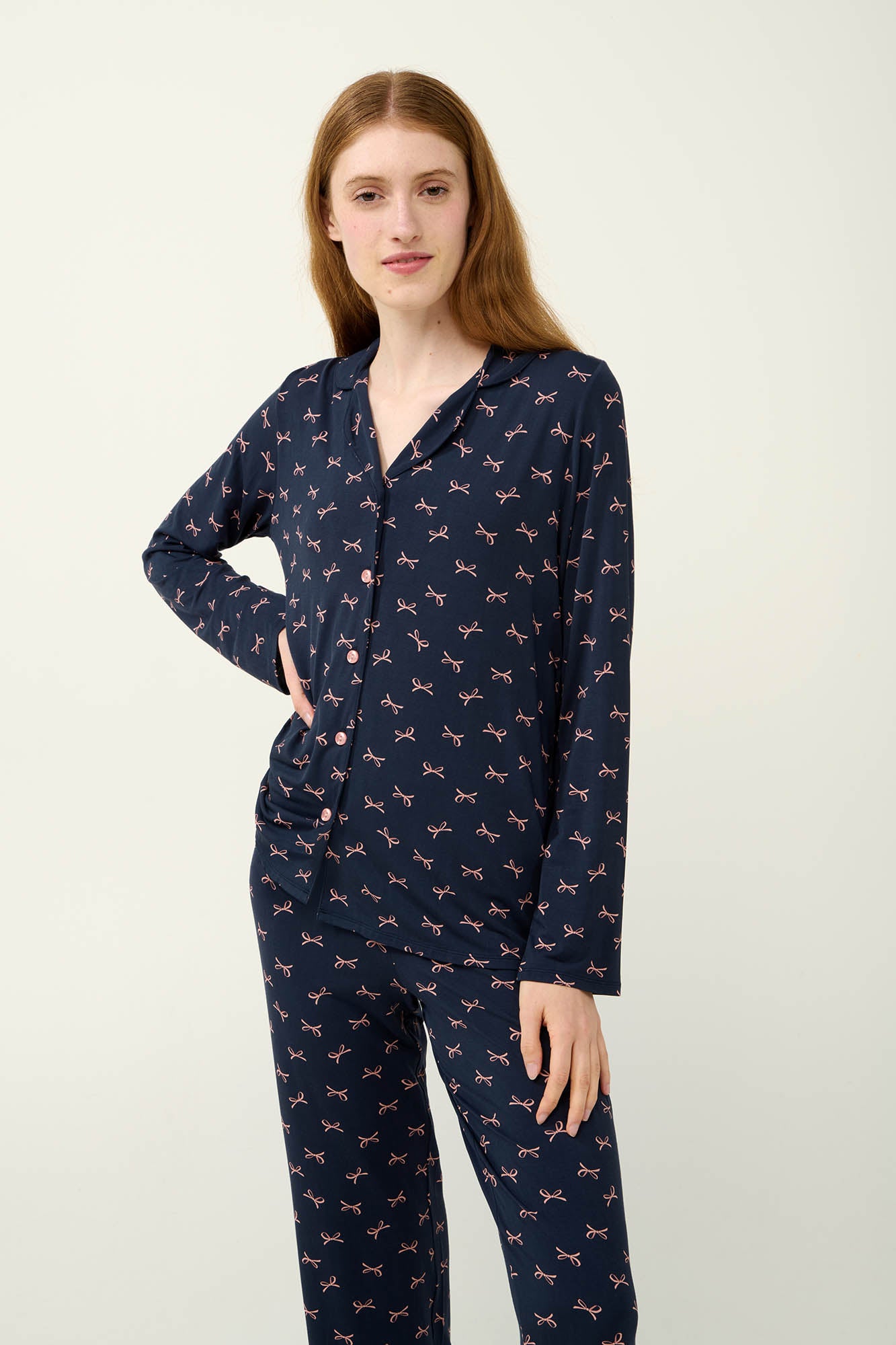 https://assets.vampfashion.com/SOFTONE_TMP_IMAGES/1_0297401617.jpg
