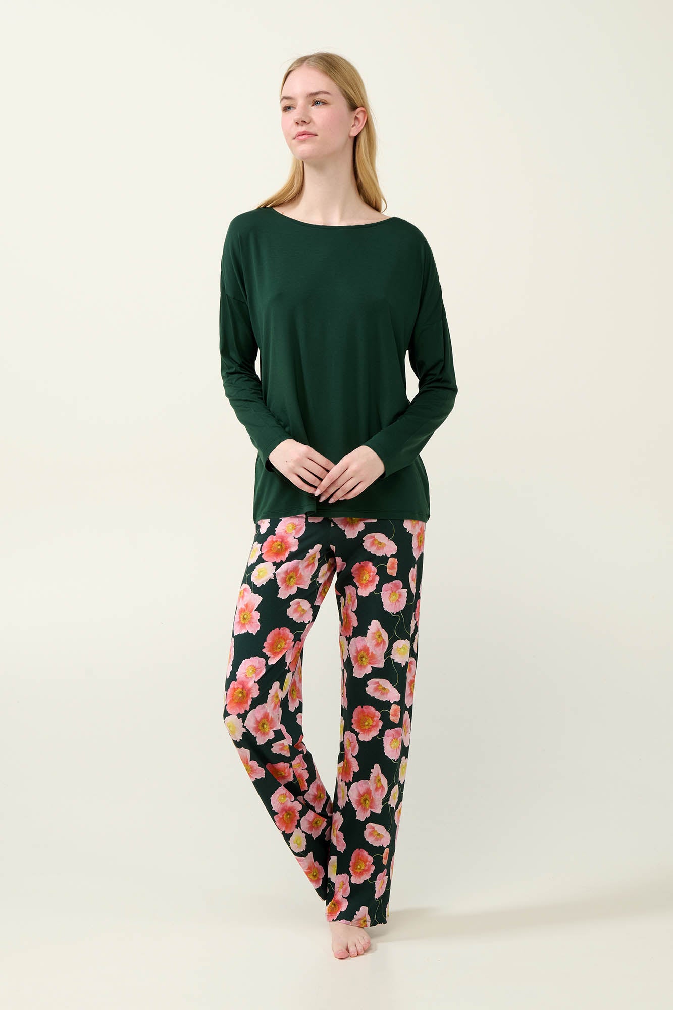 https://assets.vampfashion.com/SOFTONE_TMP_IMAGES/1_0314469759.jpg