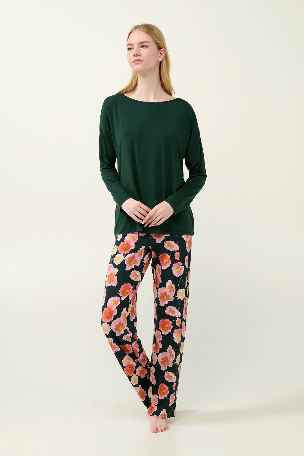 https://assets.vampfashion.com/SOFTONE_TMP_IMAGES/1_0314469759.jpg