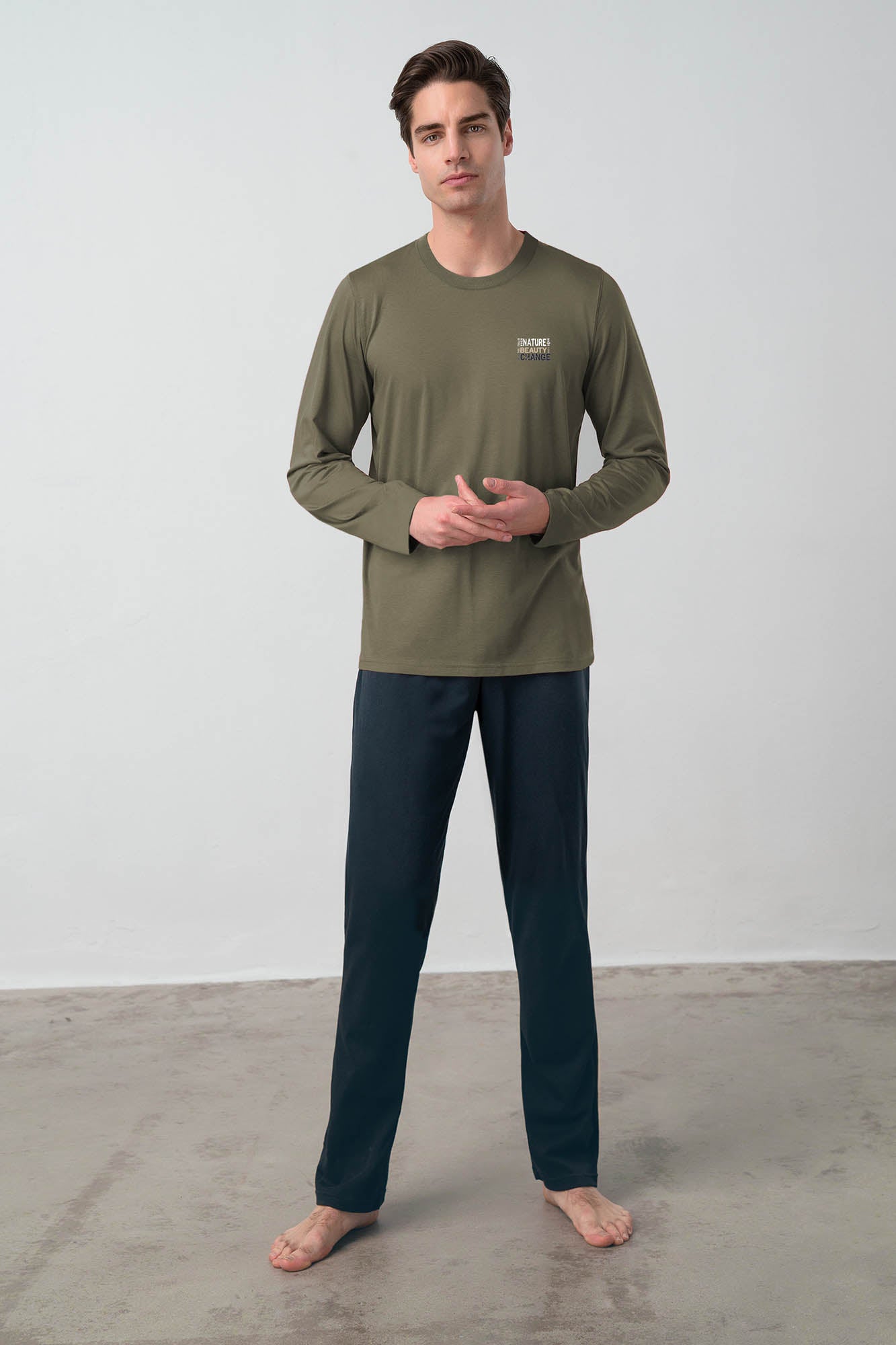 https://assets.vampfashion.com/SOFTONE_TMP_IMAGES/1_0329773328.jpg