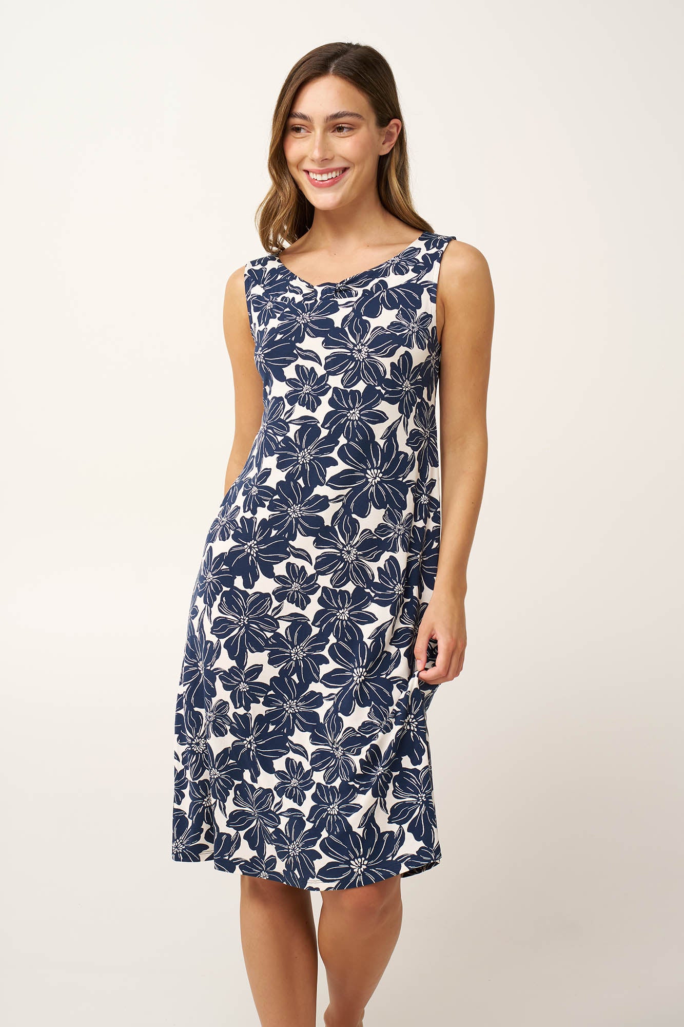 https://assets.vampfashion.com/SOFTONE_TMP_IMAGES/1_0340451809.jpg