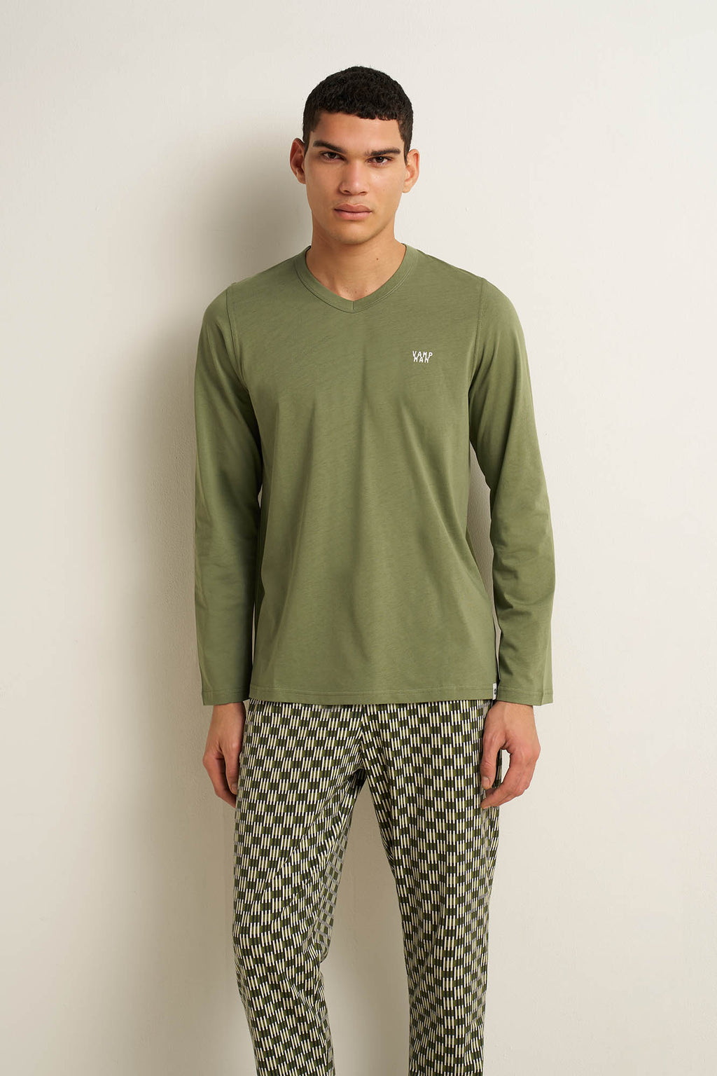 https://assets.vampfashion.com/SOFTONE_TMP_IMAGES/1_0356492239.jpg