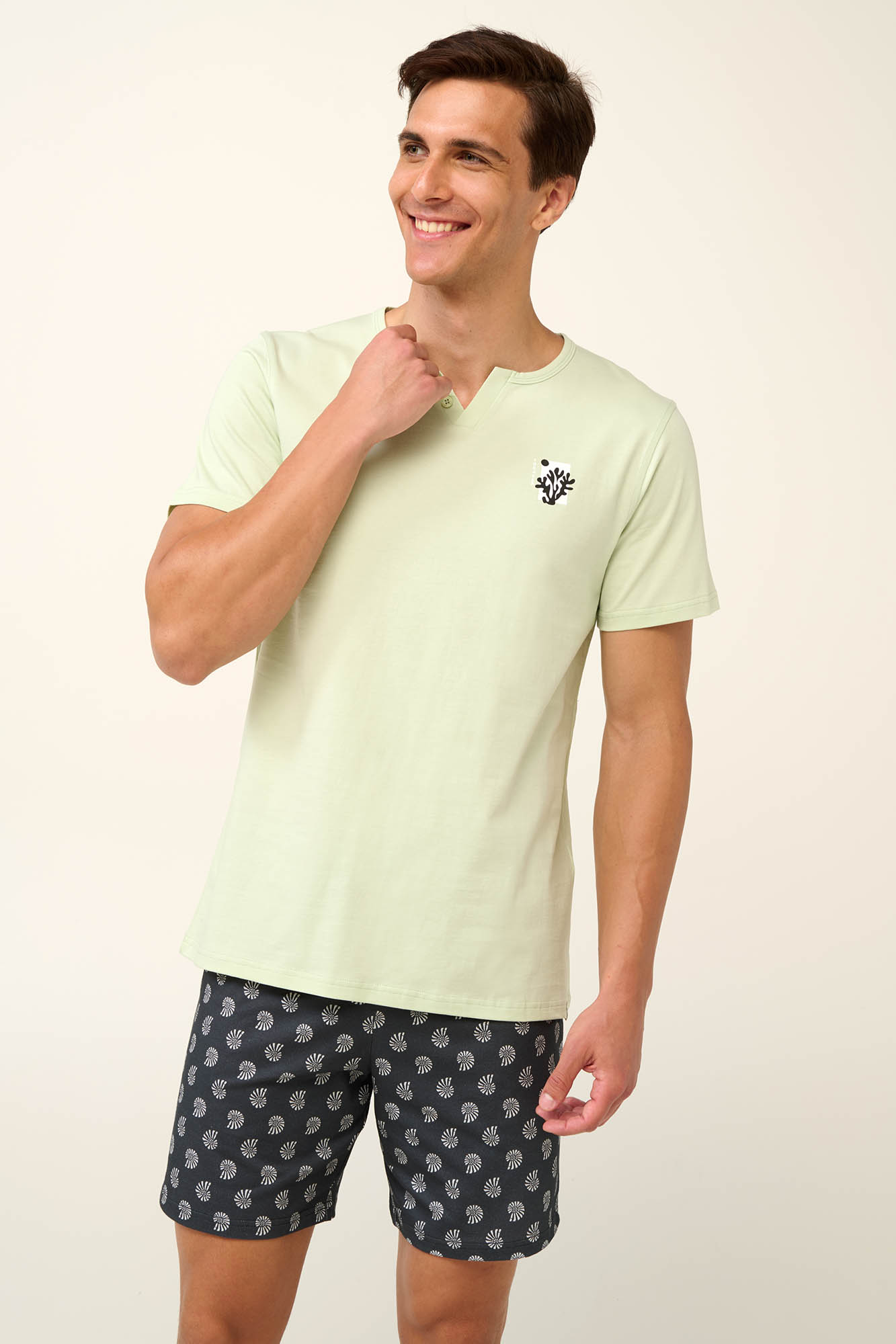 https://assets.vampfashion.com/SOFTONE_TMP_IMAGES/1_0363059967.jpg