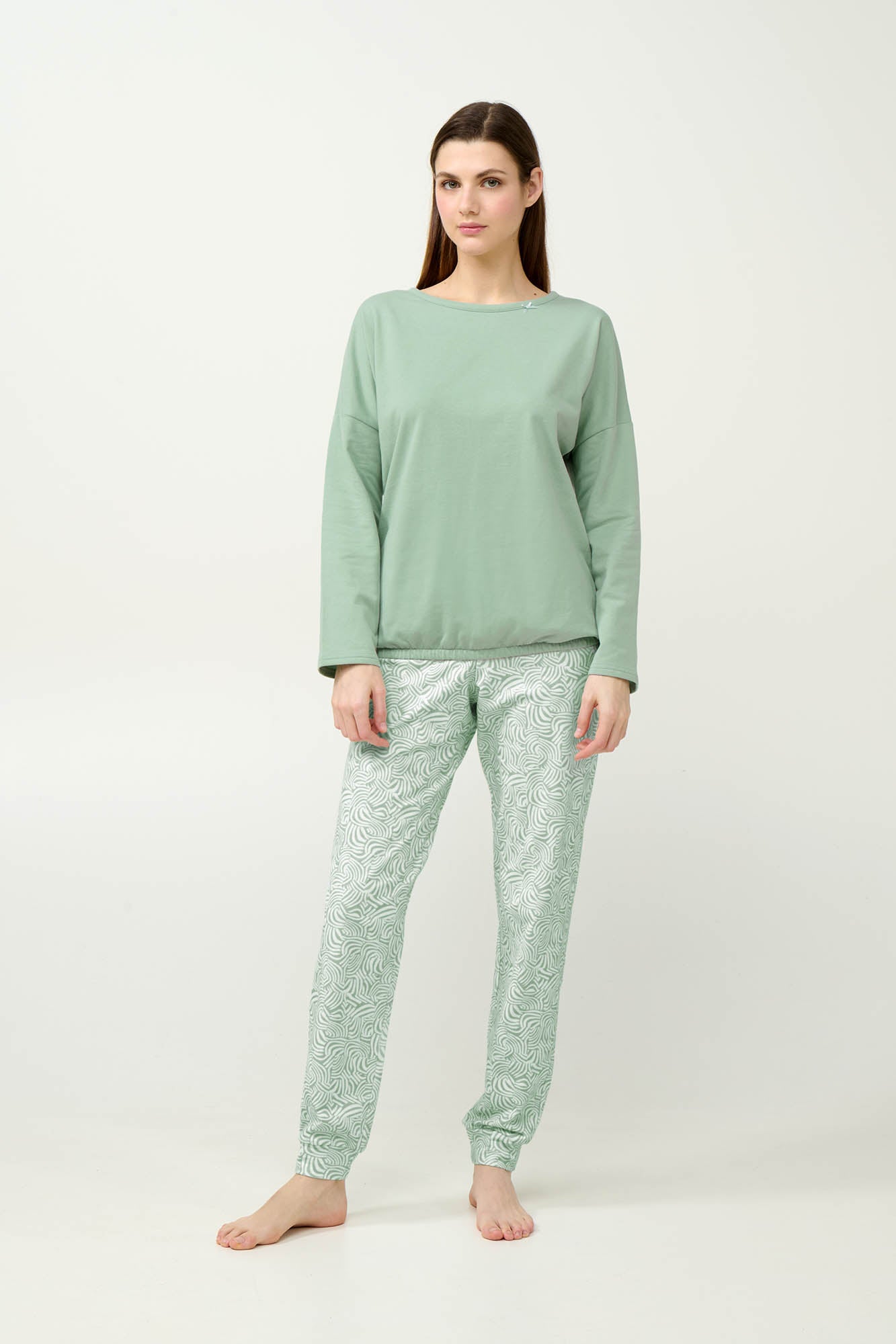 https://assets.vampfashion.com/SOFTONE_TMP_IMAGES/1_0366433891.jpg