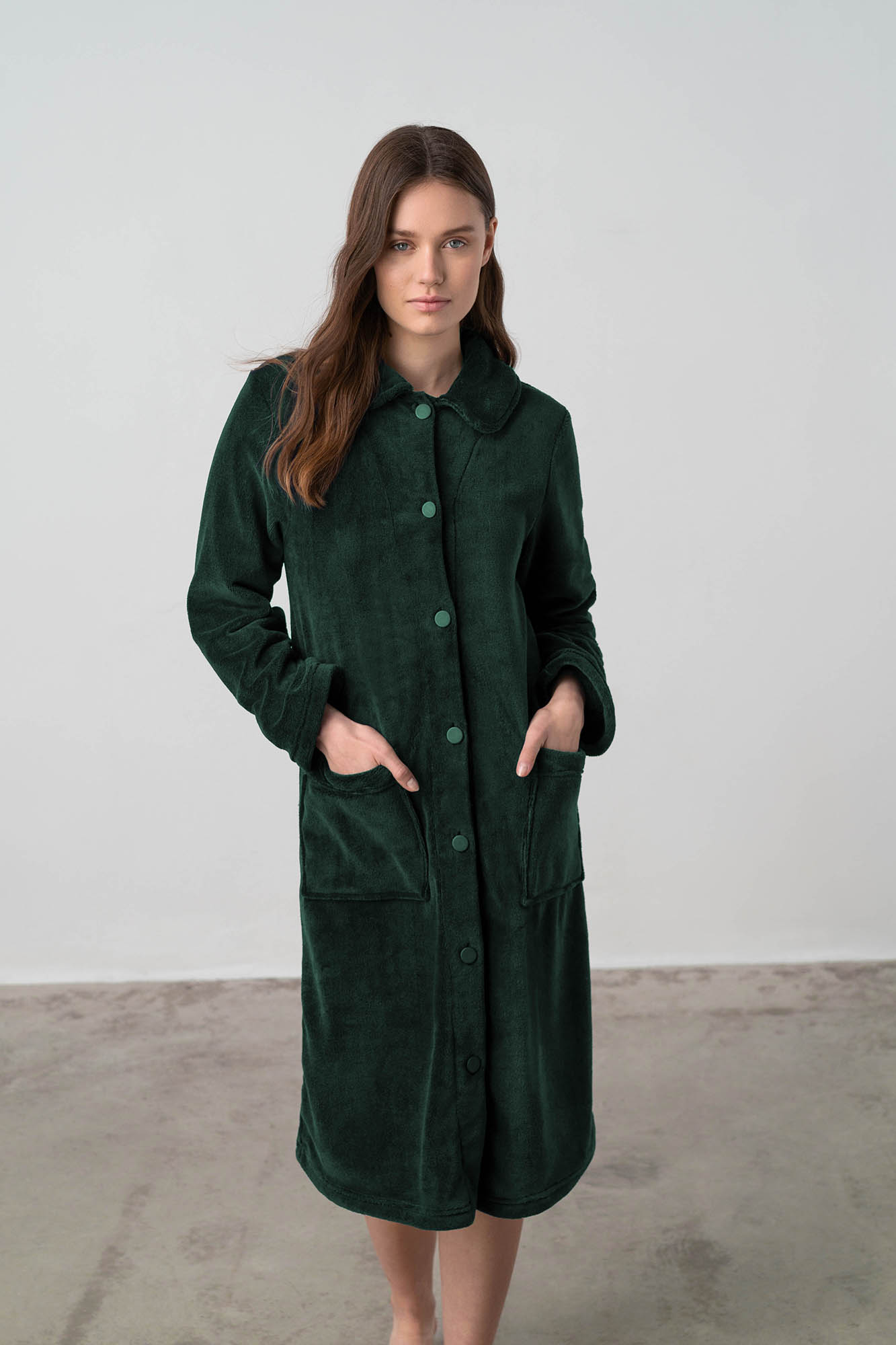 Vamp - Μονόχρωμη Κουμπωτή Ρόμπα