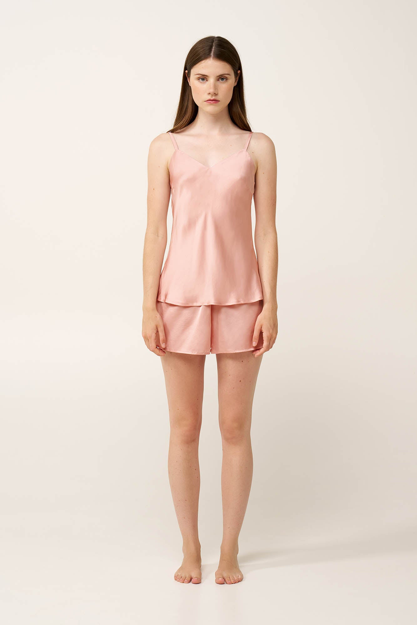https://assets.vampfashion.com/SOFTONE_TMP_IMAGES/1_0396202164.jpg