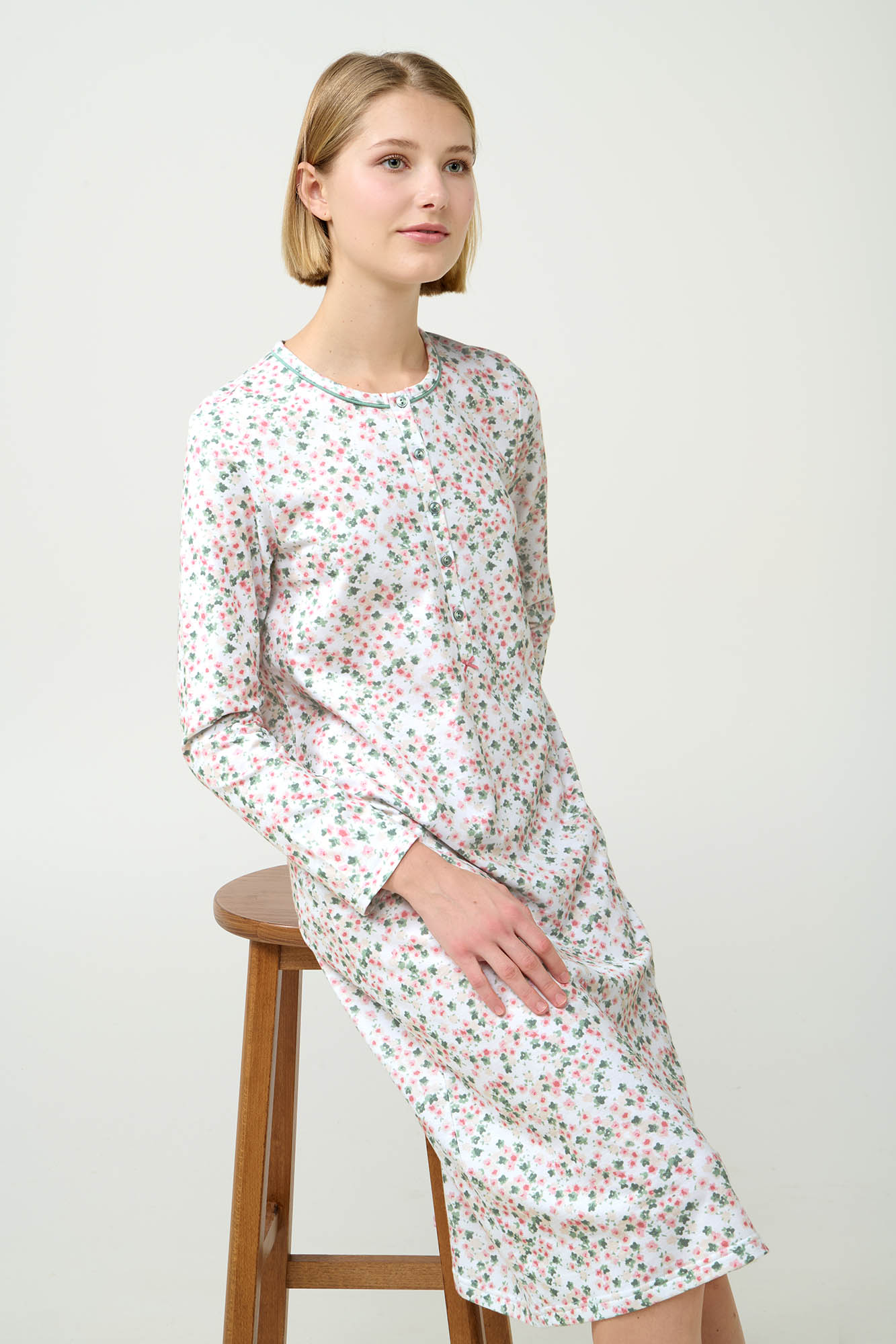 Vamp - Φλοράλ Φούτερ Νυχτικό με Πατιλέτα