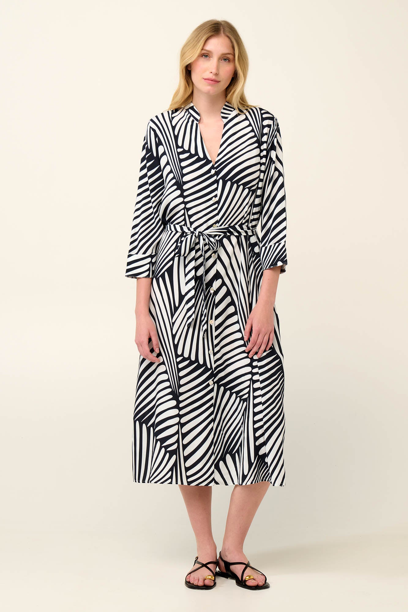 https://assets.vampfashion.com/SOFTONE_TMP_IMAGES/1_0402453609.jpg
