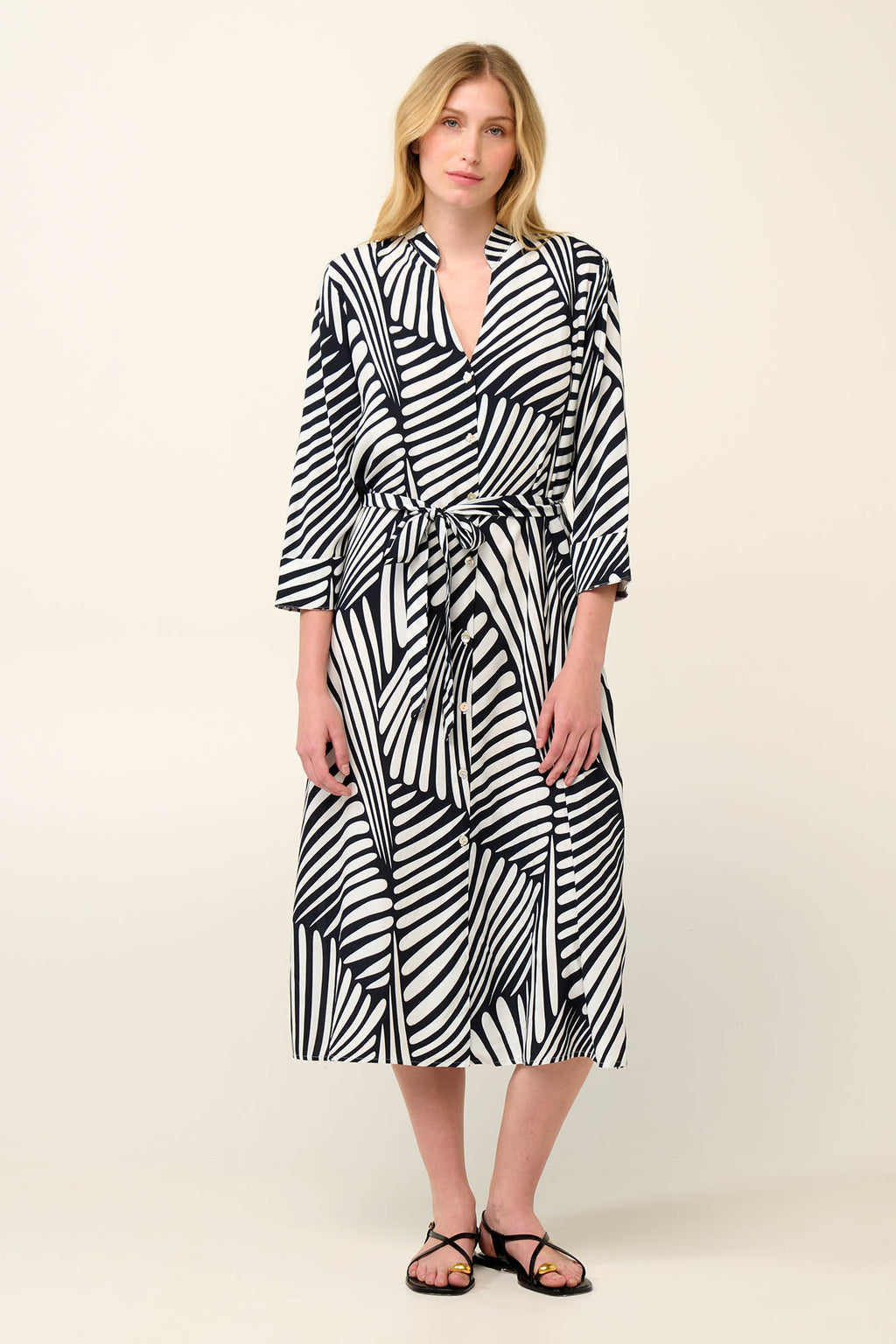https://assets.vampfashion.com/SOFTONE_TMP_IMAGES/1_0402453609.jpg