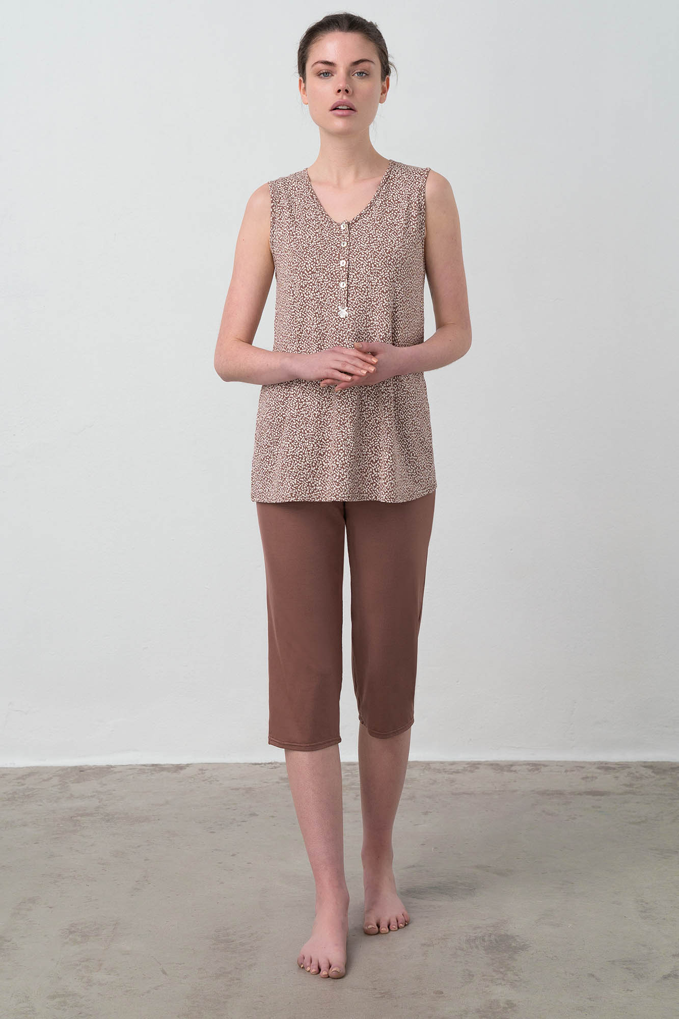 Vamp - Πυτζάμα με Κάπρι Παντελόνι