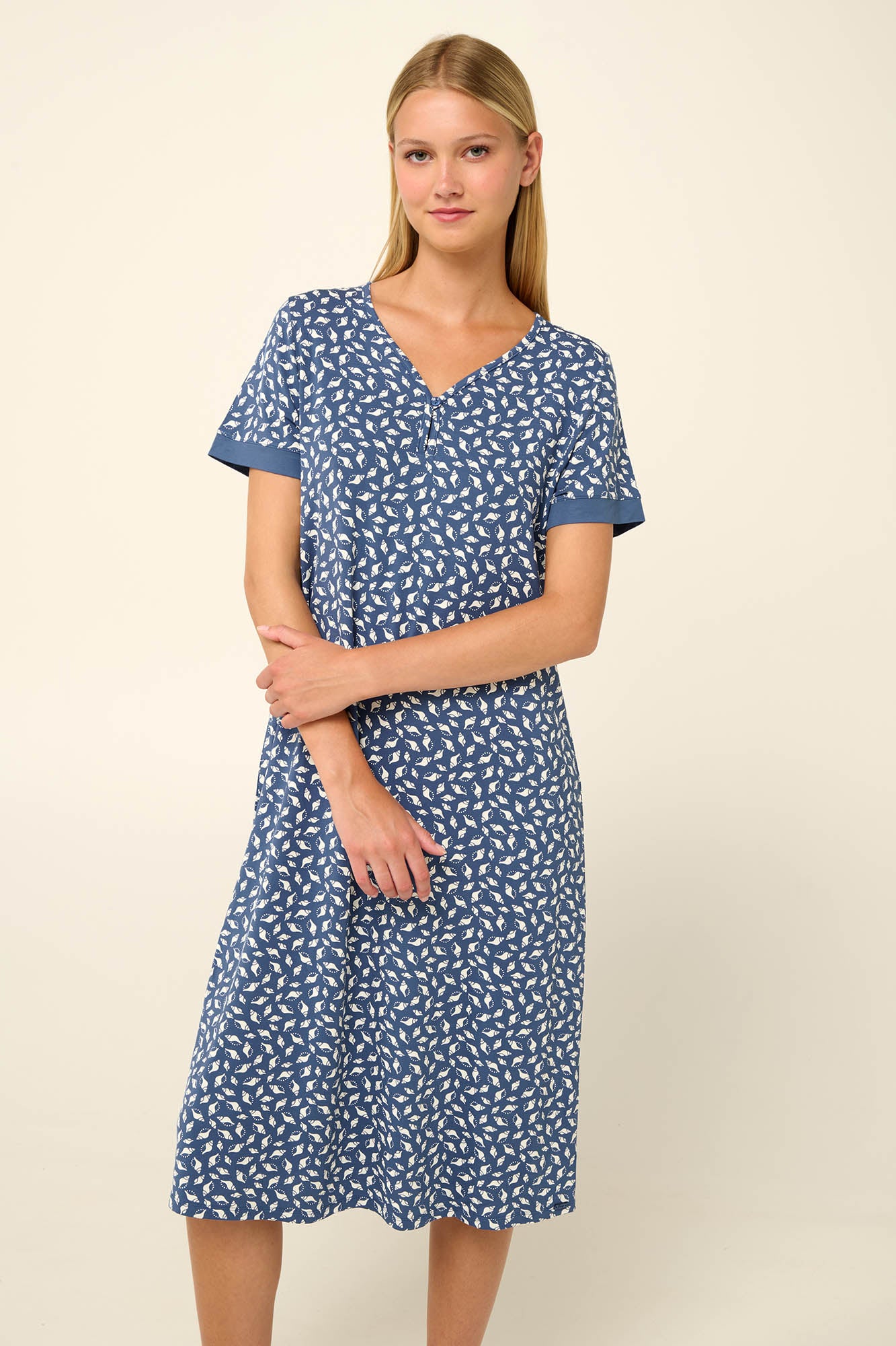 https://assets.vampfashion.com/SOFTONE_TMP_IMAGES/1_0430763545.jpg