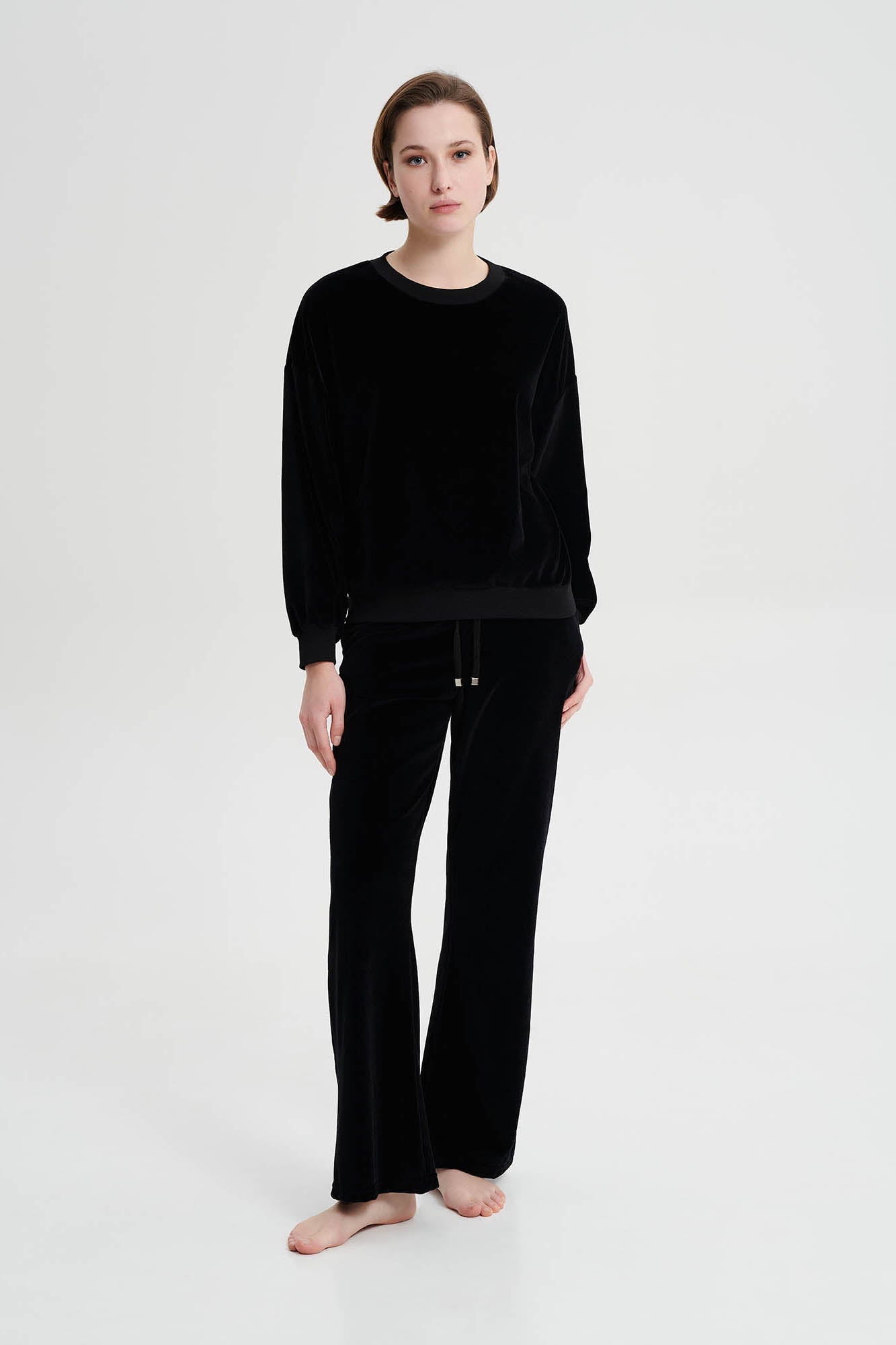 https://assets.vampfashion.com/SOFTONE_TMP_IMAGES/1_0450136136.jpg