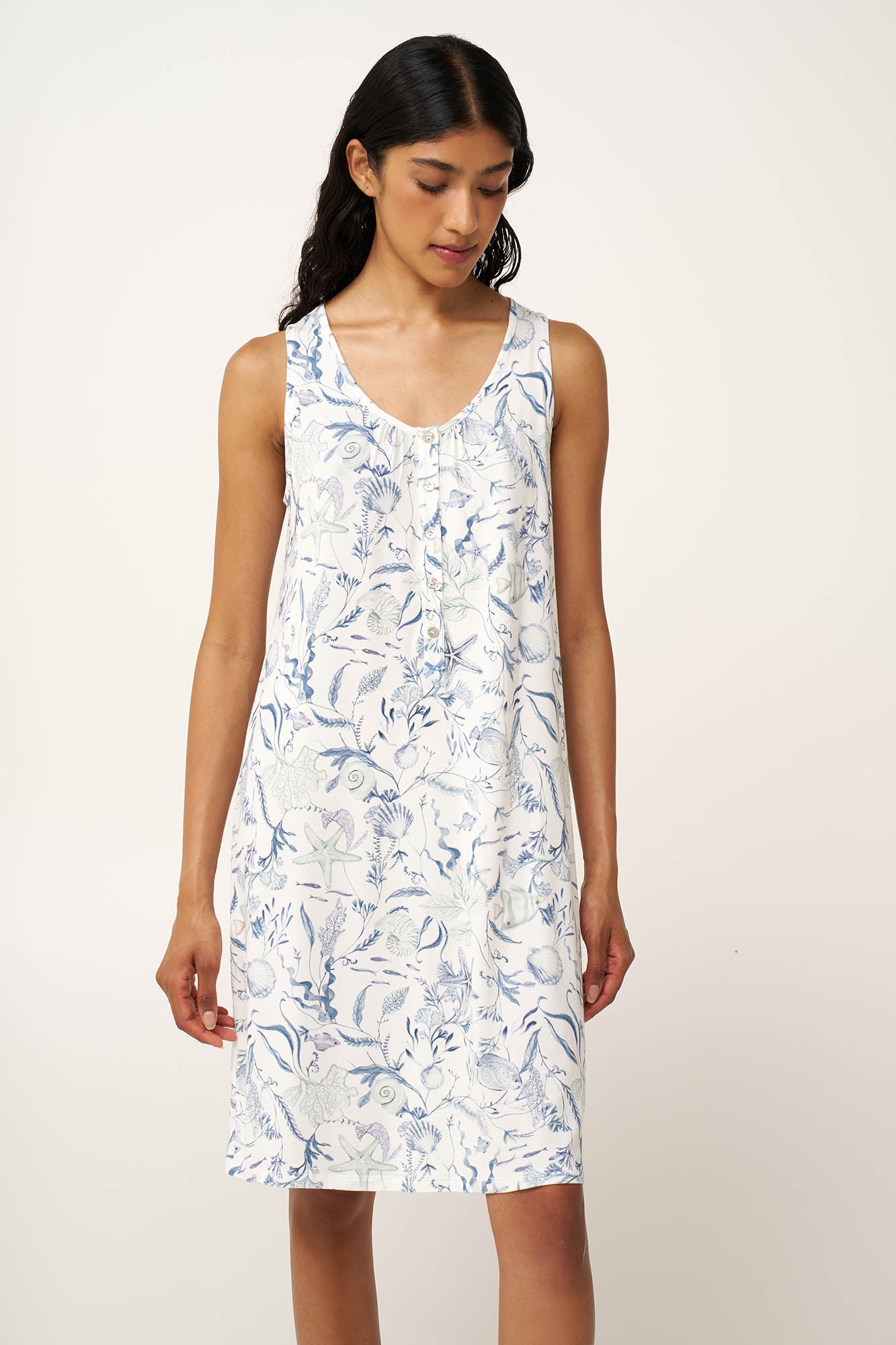 https://assets.vampfashion.com/SOFTONE_TMP_IMAGES/1_0467821824.jpg