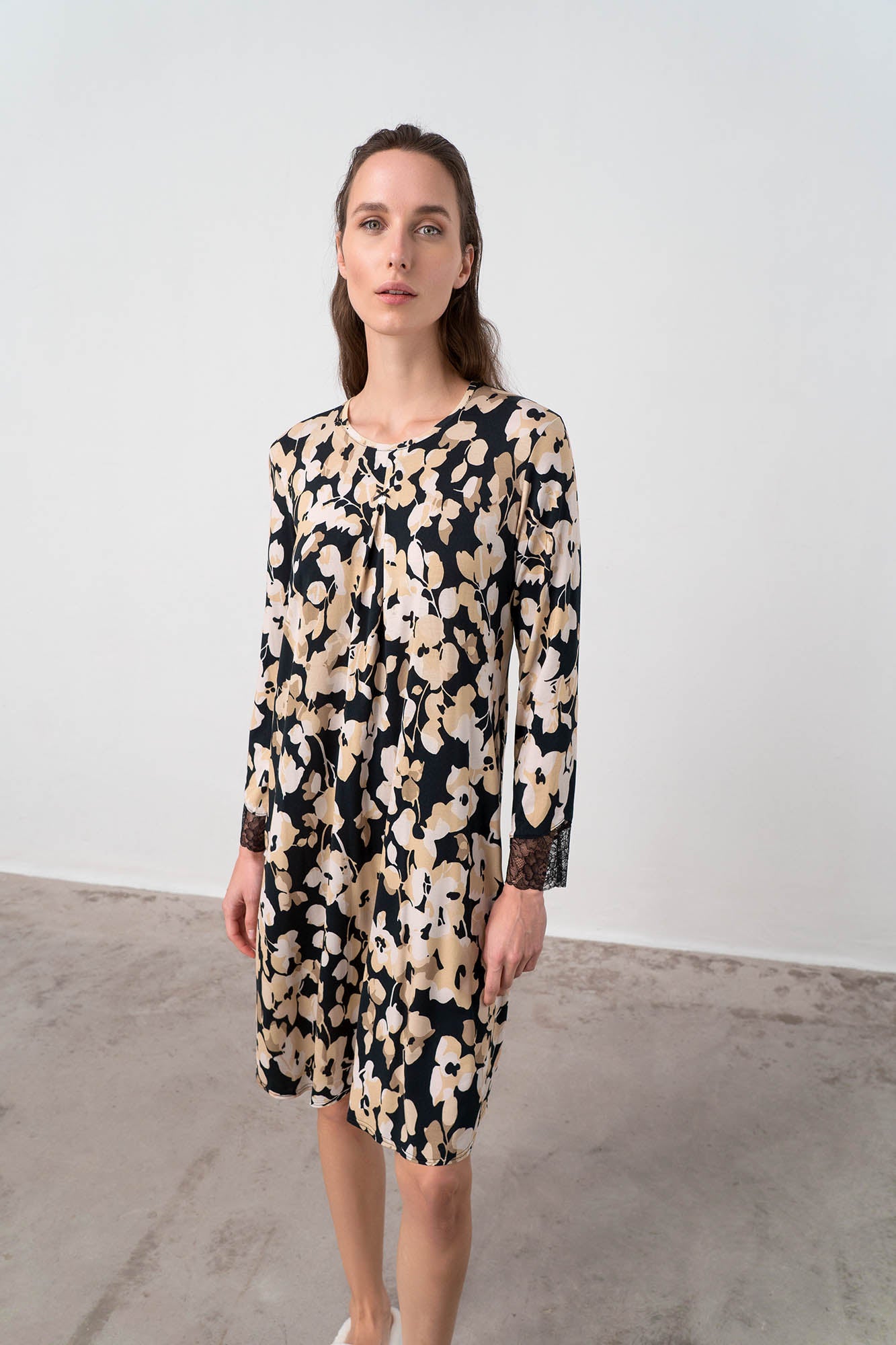 https://assets.vampfashion.com/SOFTONE_TMP_IMAGES/1_0484026441.jpg