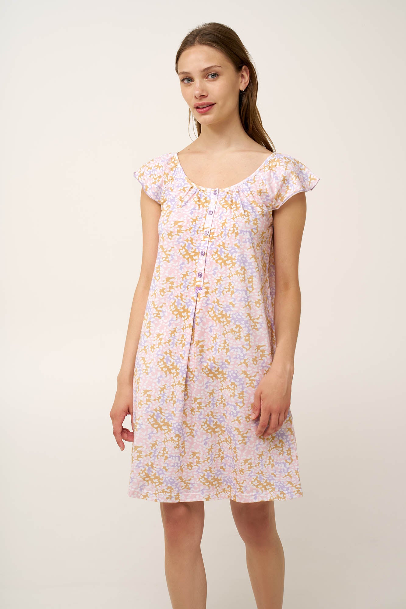 https://assets.vampfashion.com/SOFTONE_TMP_IMAGES/1_0484086218.jpg