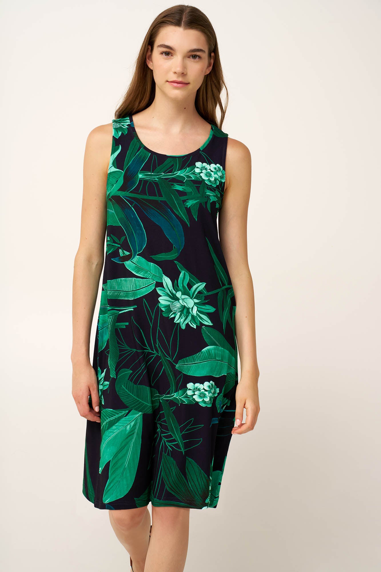 https://assets.vampfashion.com/SOFTONE_TMP_IMAGES/1_0492796715.jpg